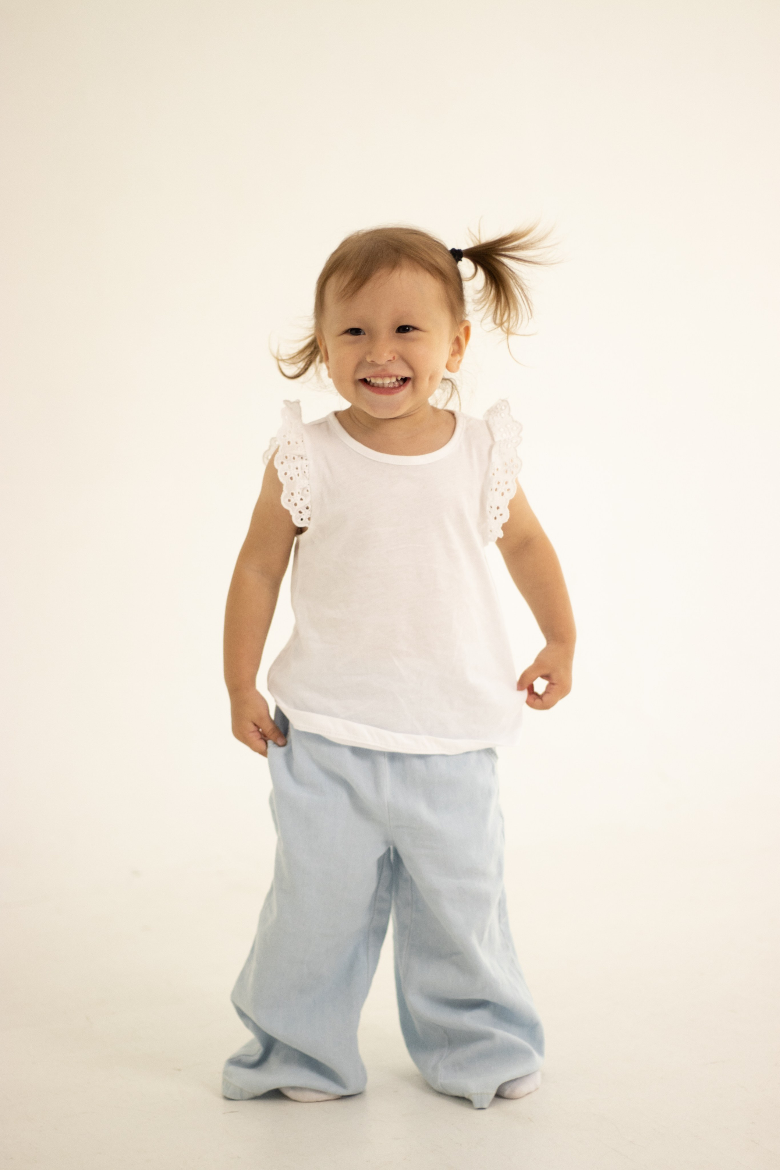 Студийная фотосессия. Фотограф в Астане, индивидуальная, семейная, домашняя фотосессия