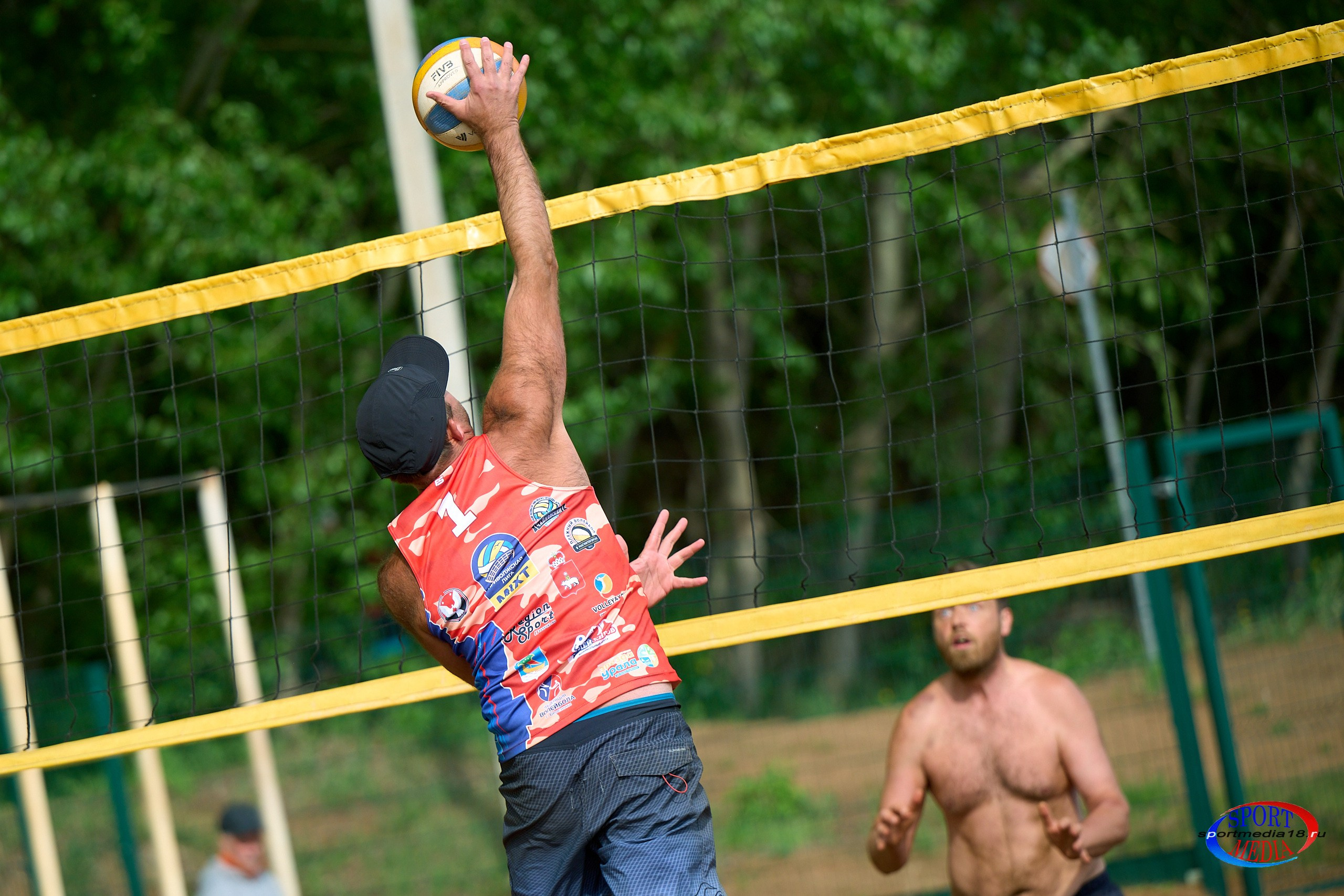 Пляжный волейбол. ПРИВОЛЖСКАЯ ЛИГА MIXT Ижевск 18.05.2025. Спортивный репортажный фотограф в Ижевске Сергей Мерзляков