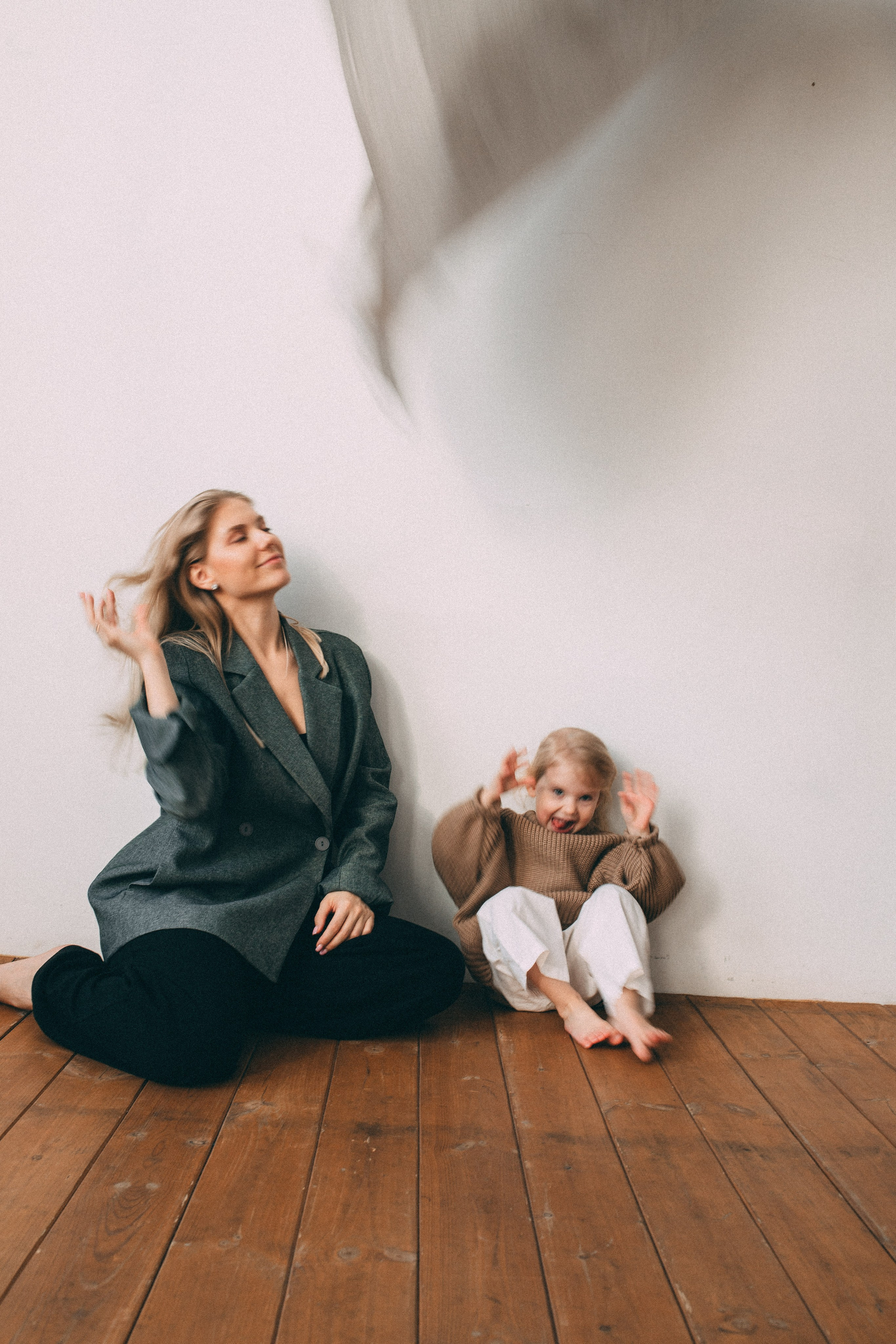 Зоя & Аня & Федя. Главная