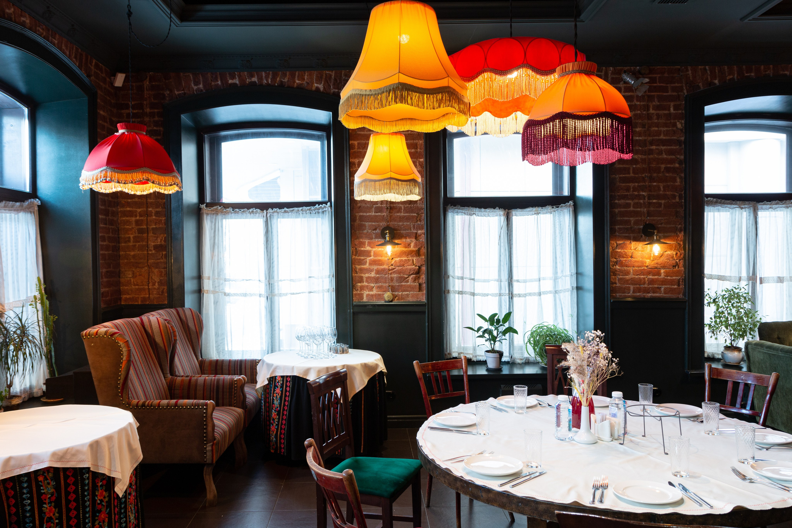 Интерьерная съёмка для кафе и ресторанов. Предметный и репортажный фотограф Алексей Кротов