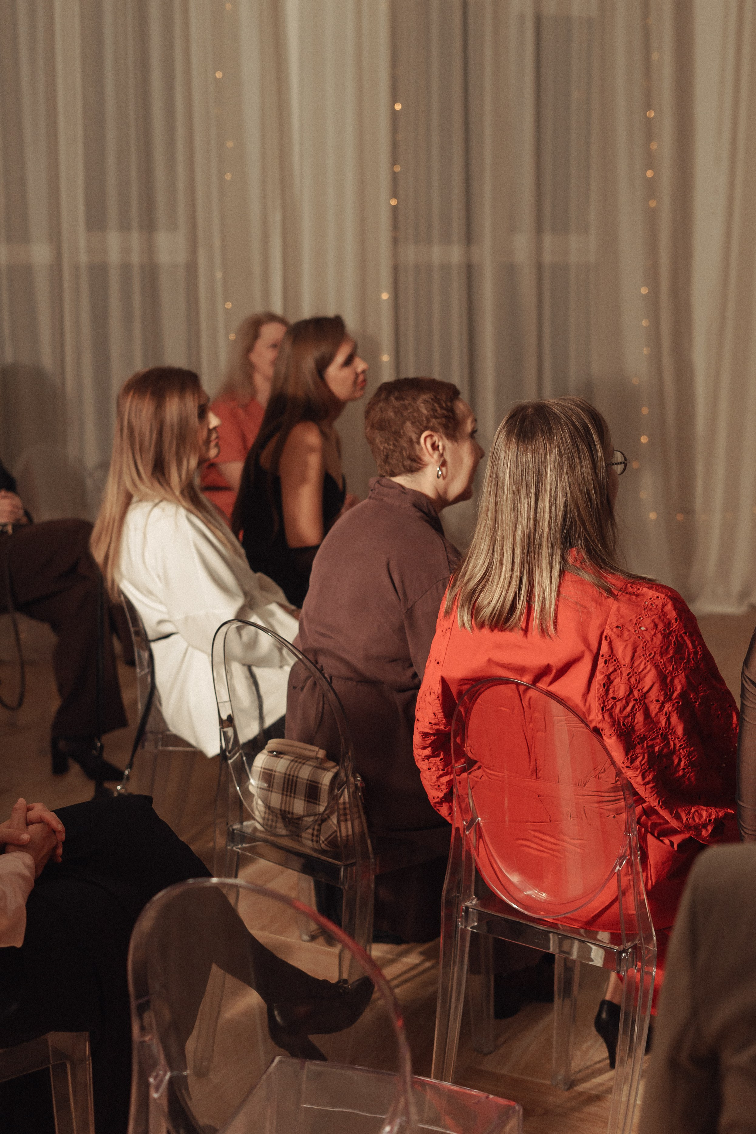 Поэтический вечер в Amore house. Эстетичная фото- и видеосъёмка Ирина Арсентьева. Челябинск и весь мир