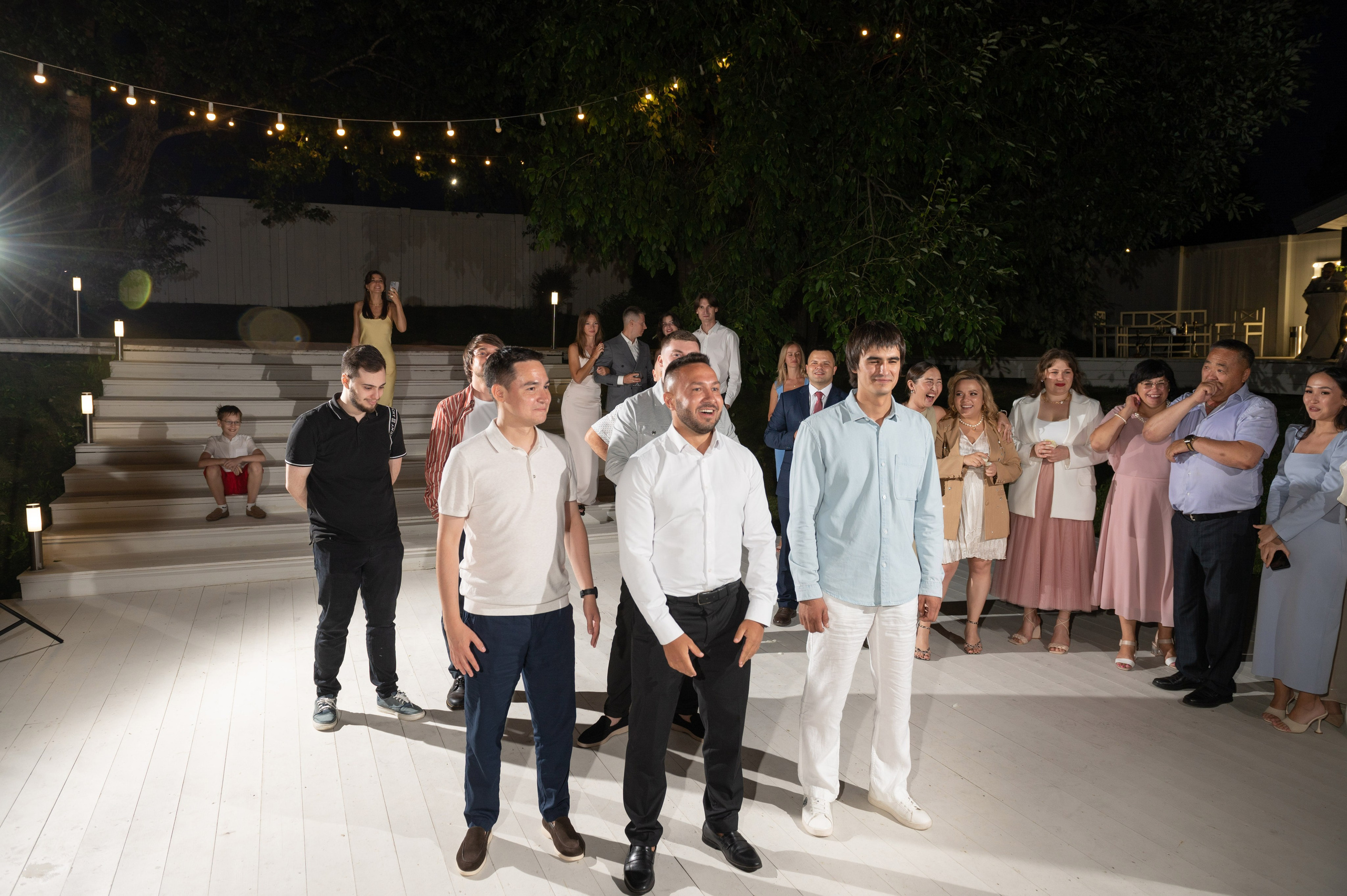 Классическая свадебная фотосессия Аины и Антона по самым красивым местам для свадебной прогулки в Санкт-Петербурге. Портретный, семейный и свадебный фотограф в Санкт-Петербурге и в Пушкине Ширяев Денис