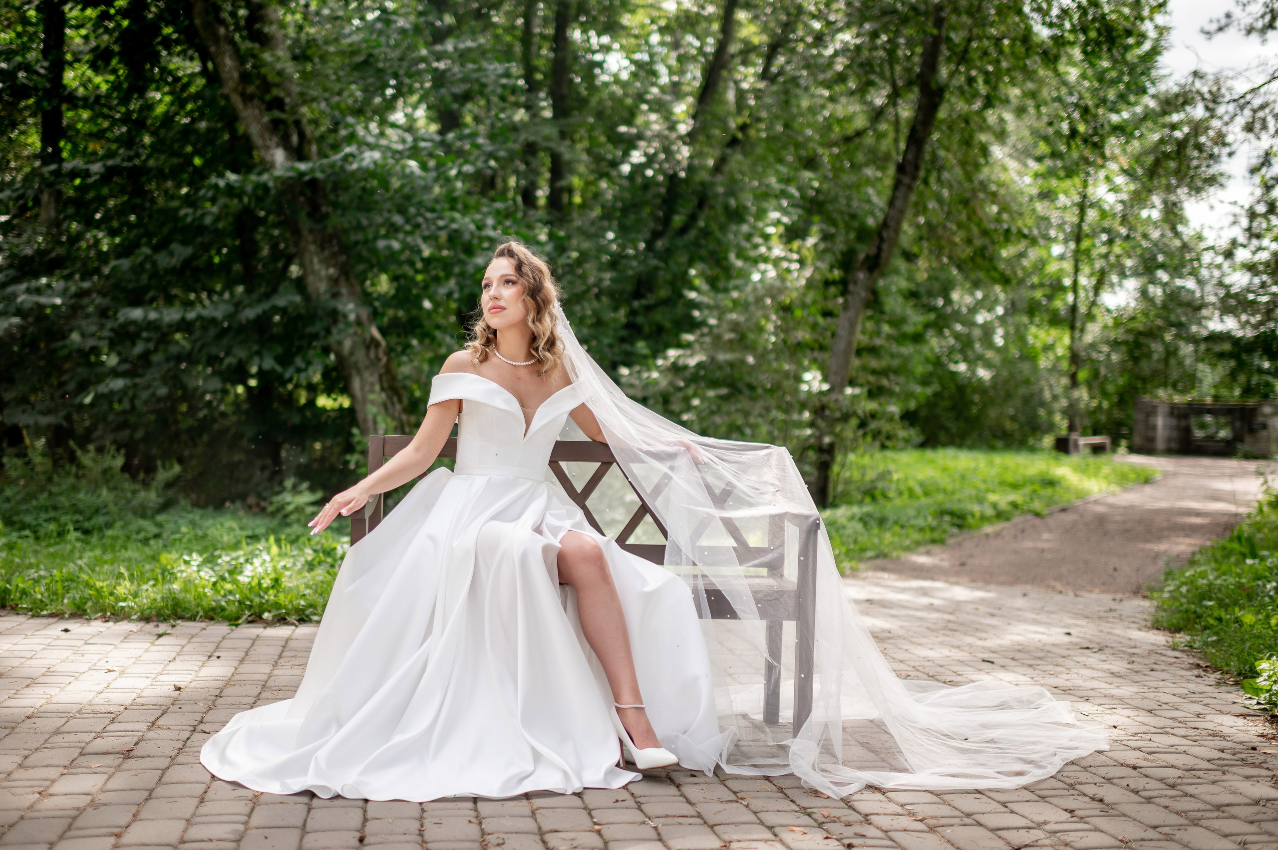 Людмила и Михаил (свадебная прогулка и регистрация в г. Кингисеппе). Портретный, семейный и свадебный фотограф в Санкт-Петербурге и в Пушкине Ширяев Денис