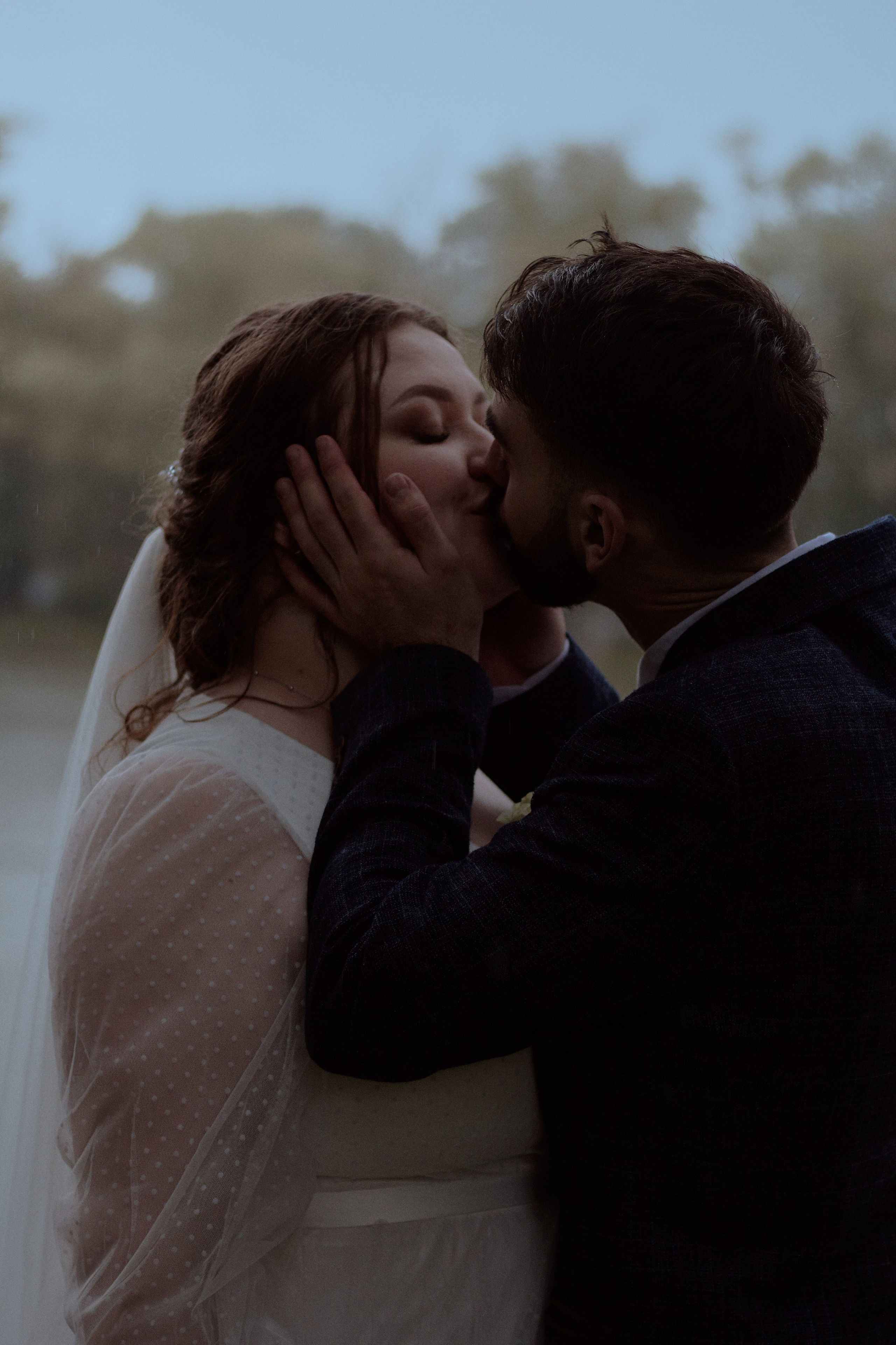 Виктория и Даниэль. Владимирский храм. Фотограф лавстори Москва/МО Приятелева Ангелина