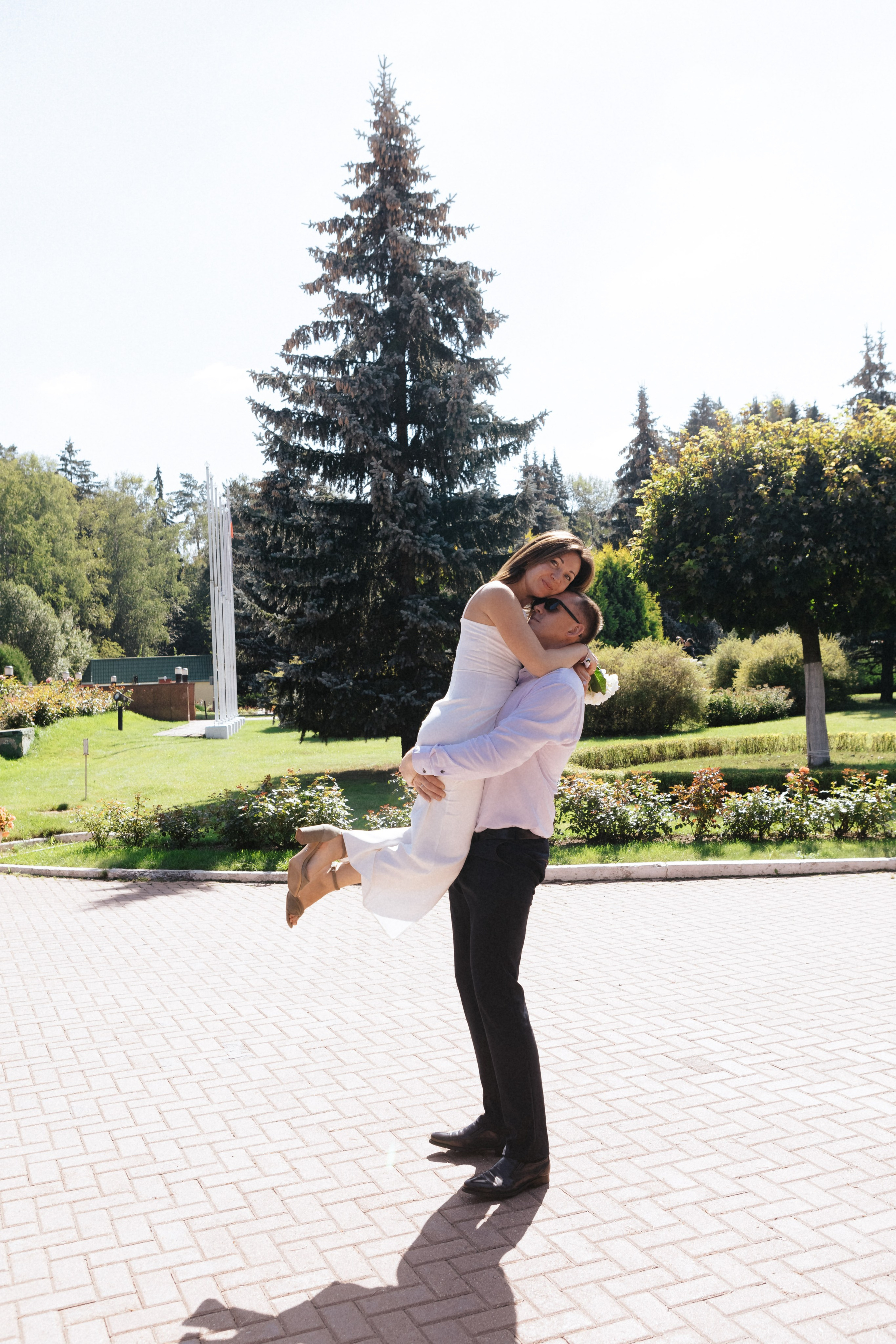 Лиза и Сережа. Роспись и тусовка в коттедже. Свадебный и портретный фотограф в Москве Анастасия Масюк