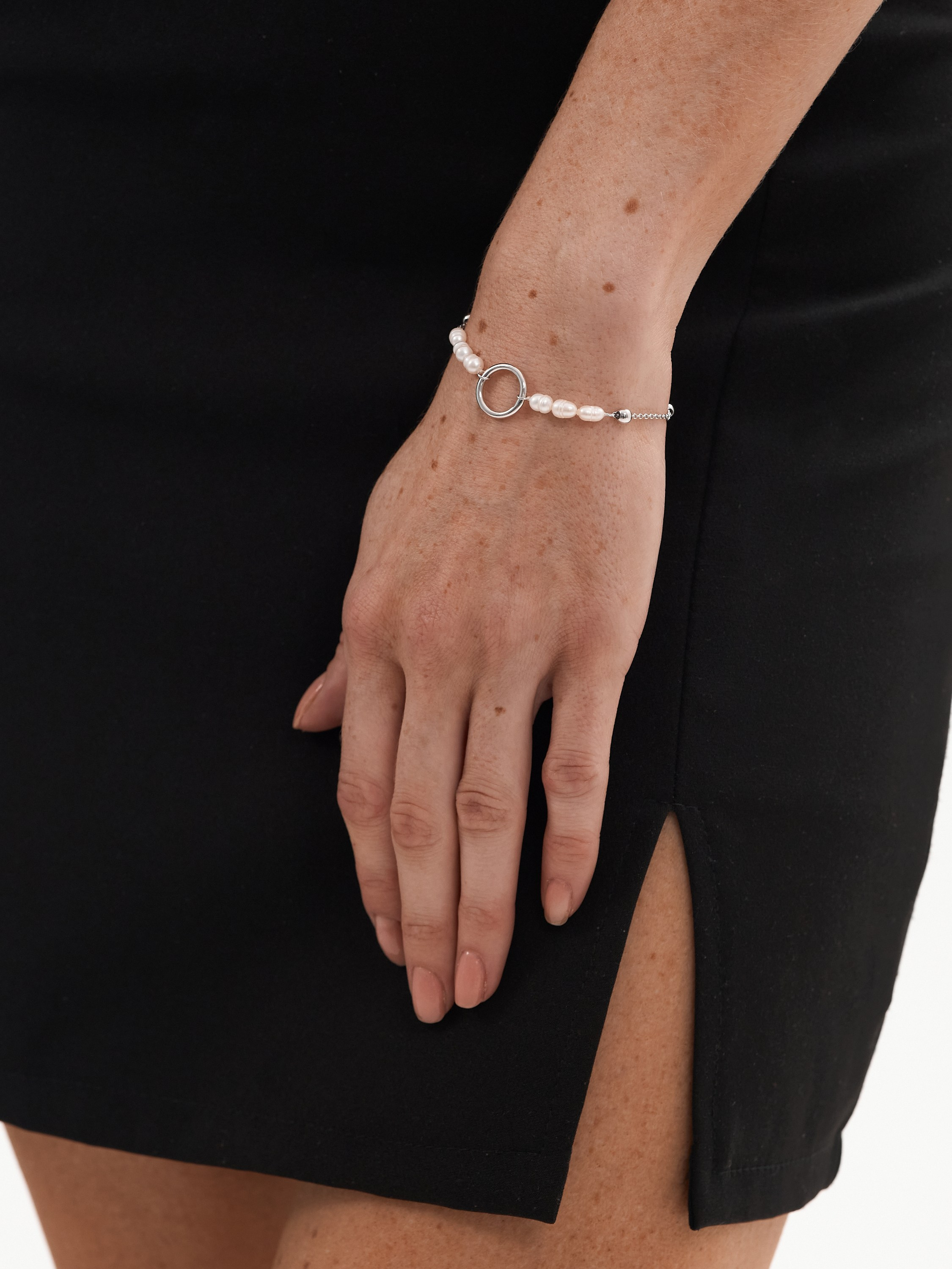 Фотосъемка ювелирных украшений Екатеринбург бижутерия Wildberries ВБ Ozon Озон предметная съемка Екб заказать цена фотосъемка товара WB. Фотограф Екатеринбург Анастасия Жерновская | Маркетплейсы и нейрофото