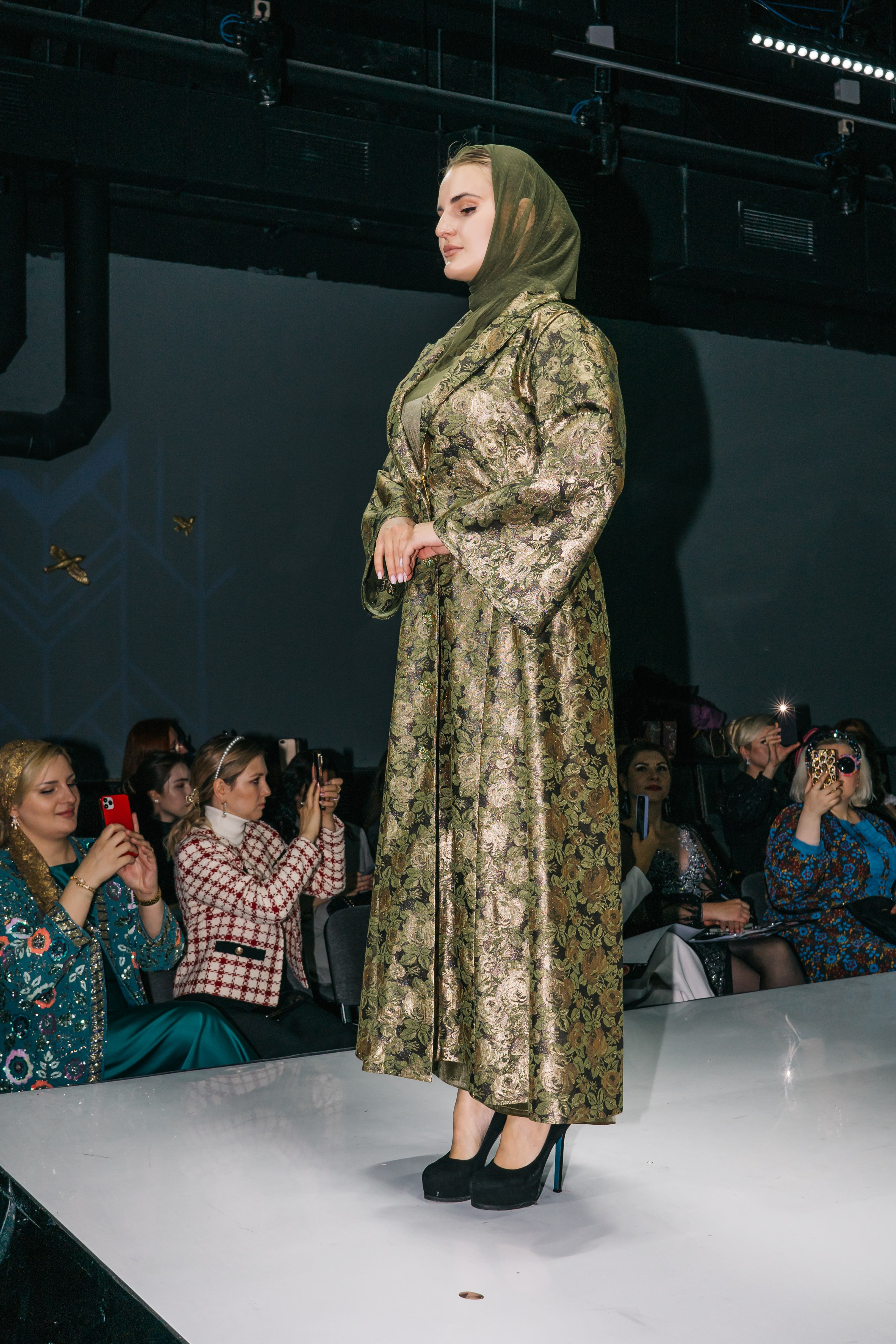 World fashion. Женский фотограф в Москве Анастасия Сидорова