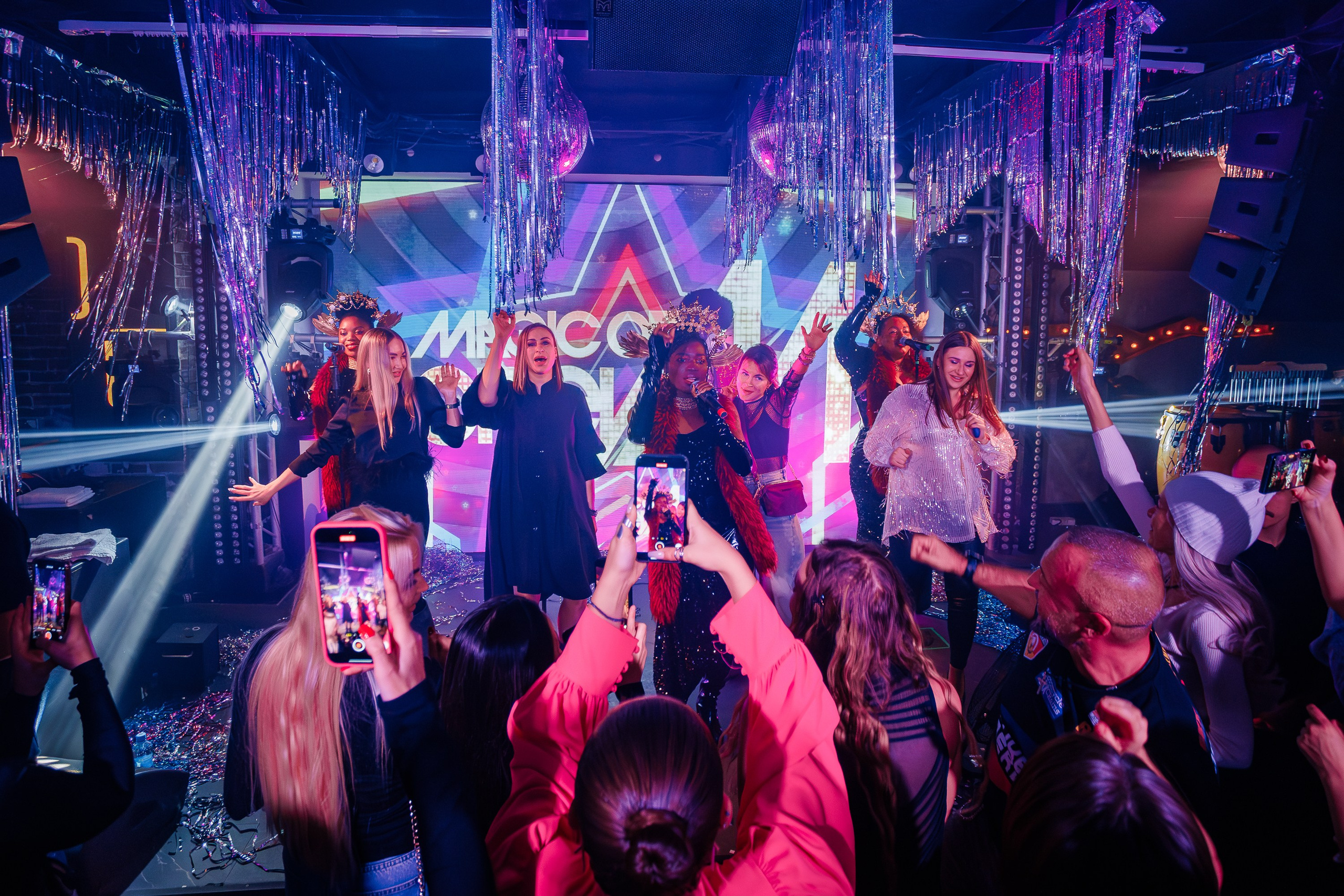 «Magic of BONEY`M «_Чайка на пляже_Ялта_06.12.2025 г. Аминов Руслан | Фотограф