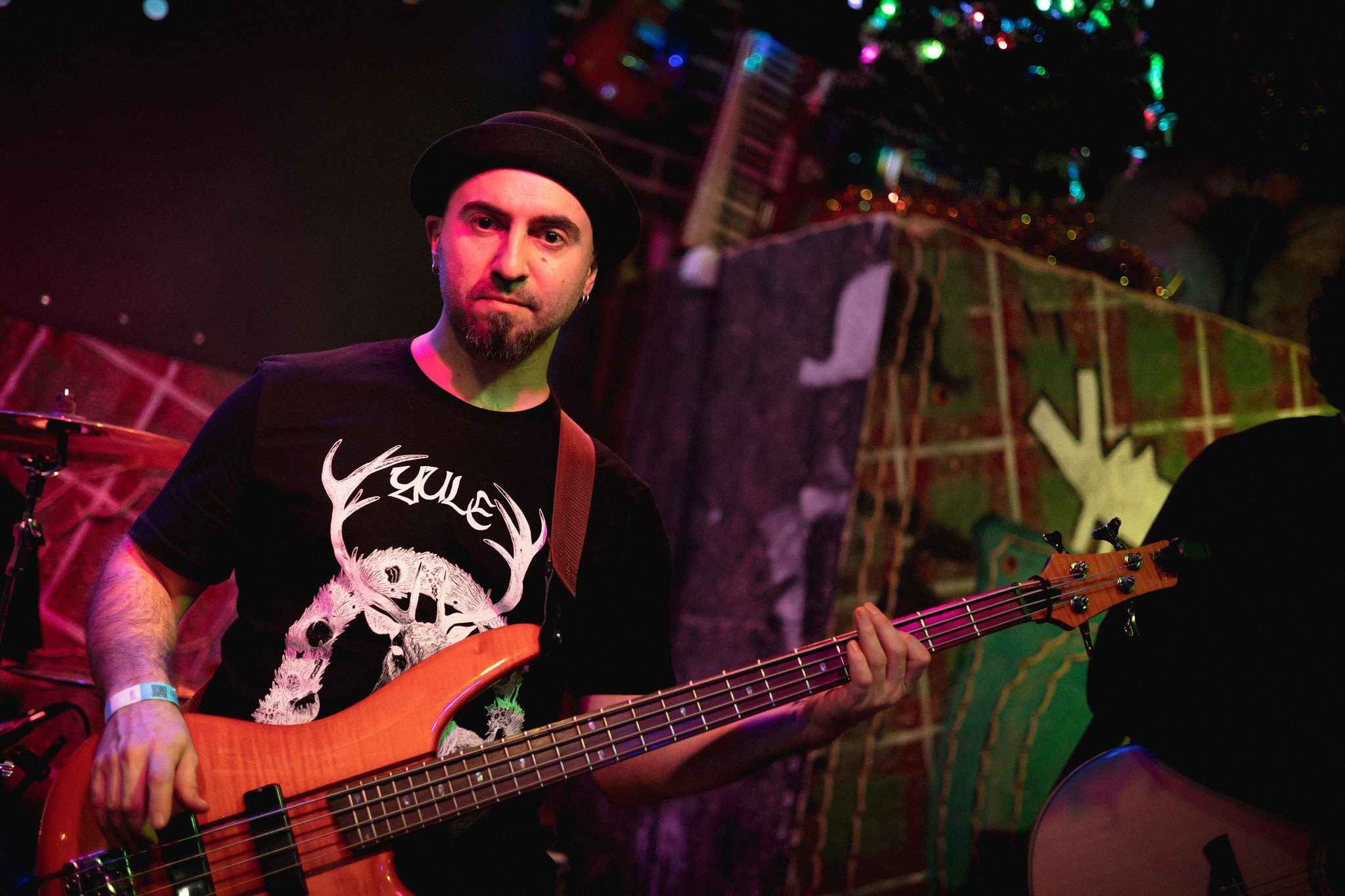 ОЛЯ И ДОМОВЫЕ. Фотограф Сонкина Татьяна