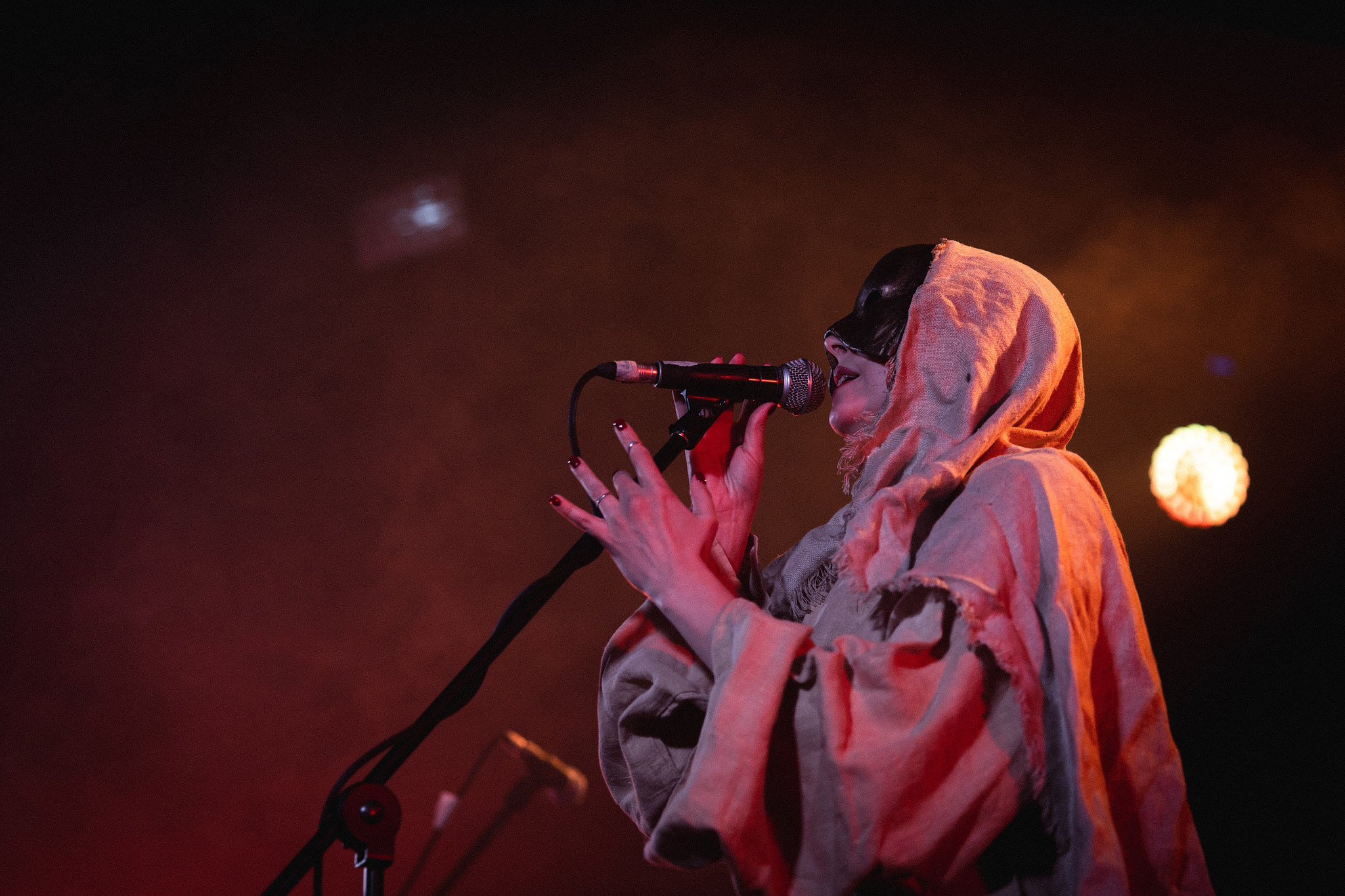 MOON FAR AWAY. Фотограф Сонкина Татьяна