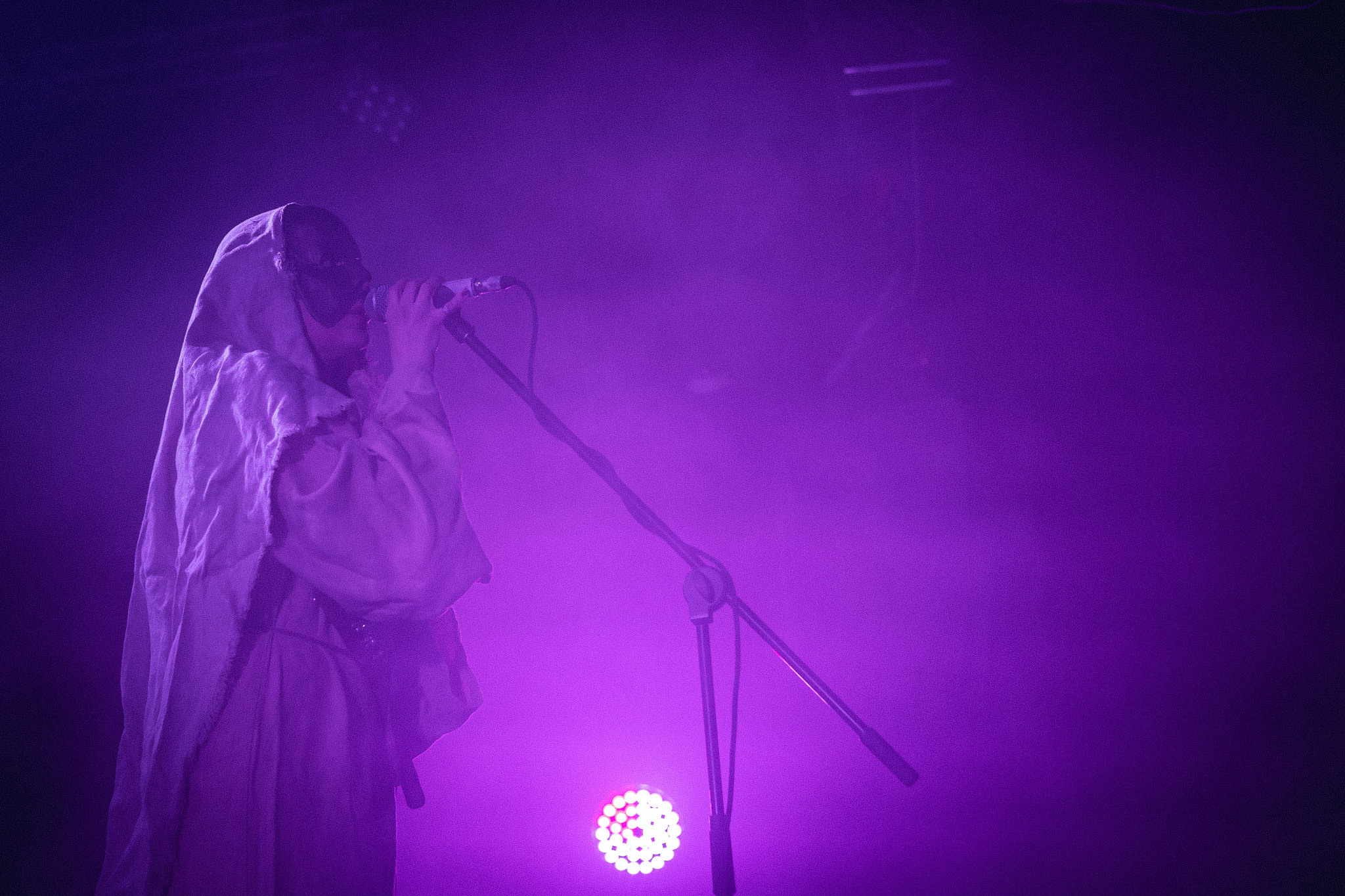 MOON FAR AWAY. Фотограф Сонкина Татьяна