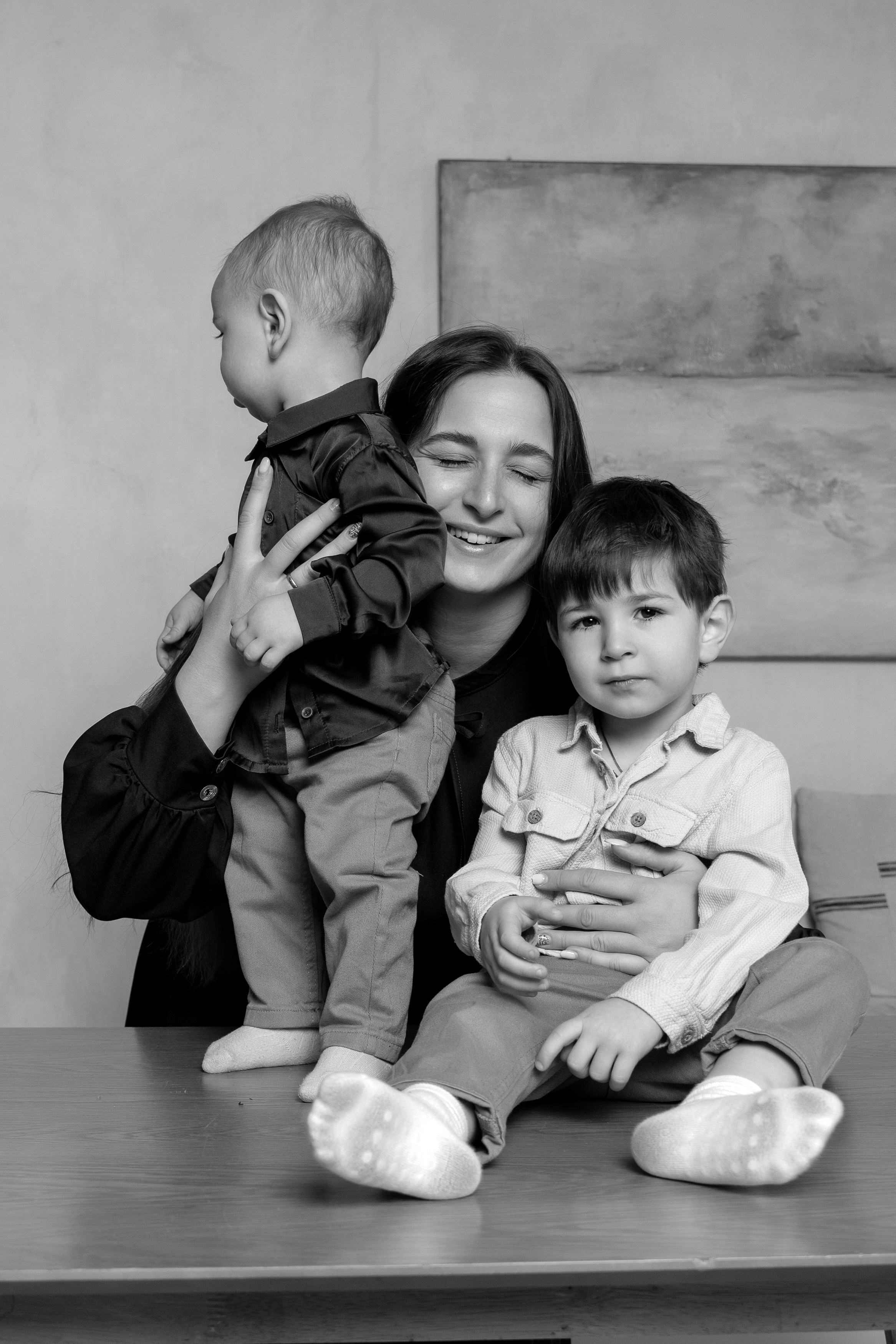 Семейная фотосессия в студии. Портретный фотограф Олеся Владимирова в Москве