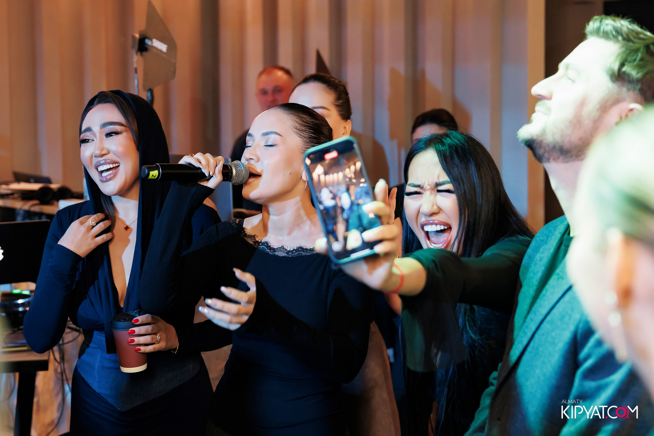 SAHARA. КИПЯТКОМ АЛМАТЫ! Фотосъемка мероприятий в Алматы