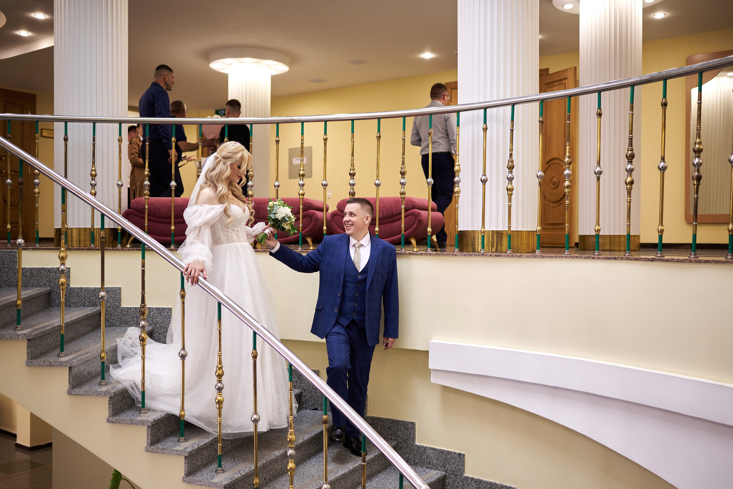 Фотограф Старый Оскол, Губкин. Свадебная фотосессия, доступная цена. Профессиональный фотограф Старый Оскол, Губкин — свадьба, венчание, крещение, юбилей и день рождения