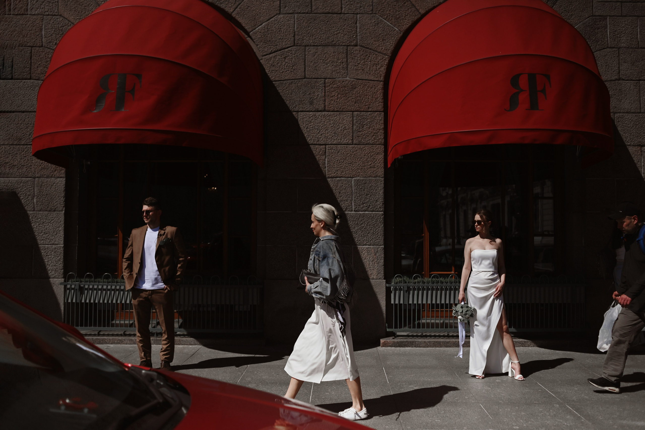 Свадьба в полдень. Ваш семейный фотограф