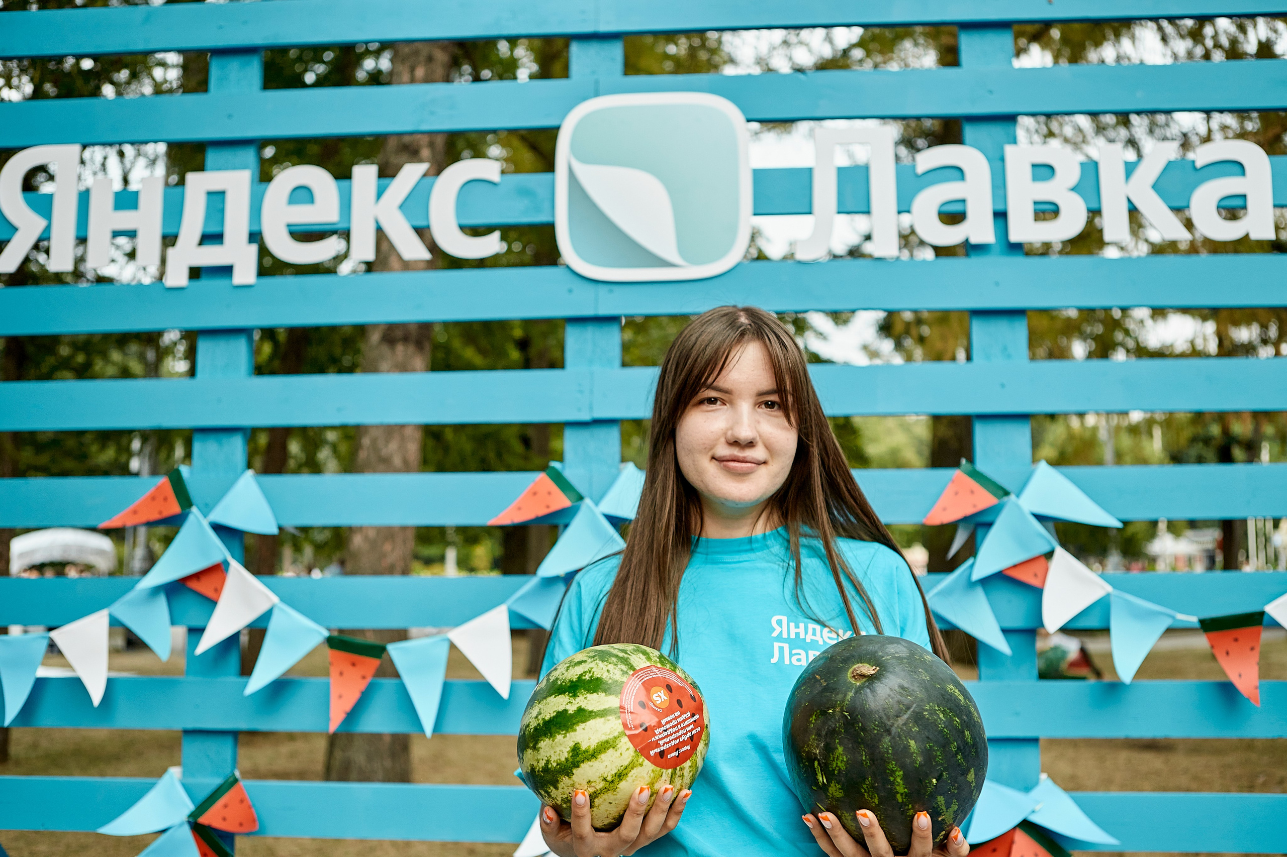 ЯНДЕКС ЛАВКА «АРБУЗНАЯ ФЕЕРИЯ». Фотограф Андрей Егоров