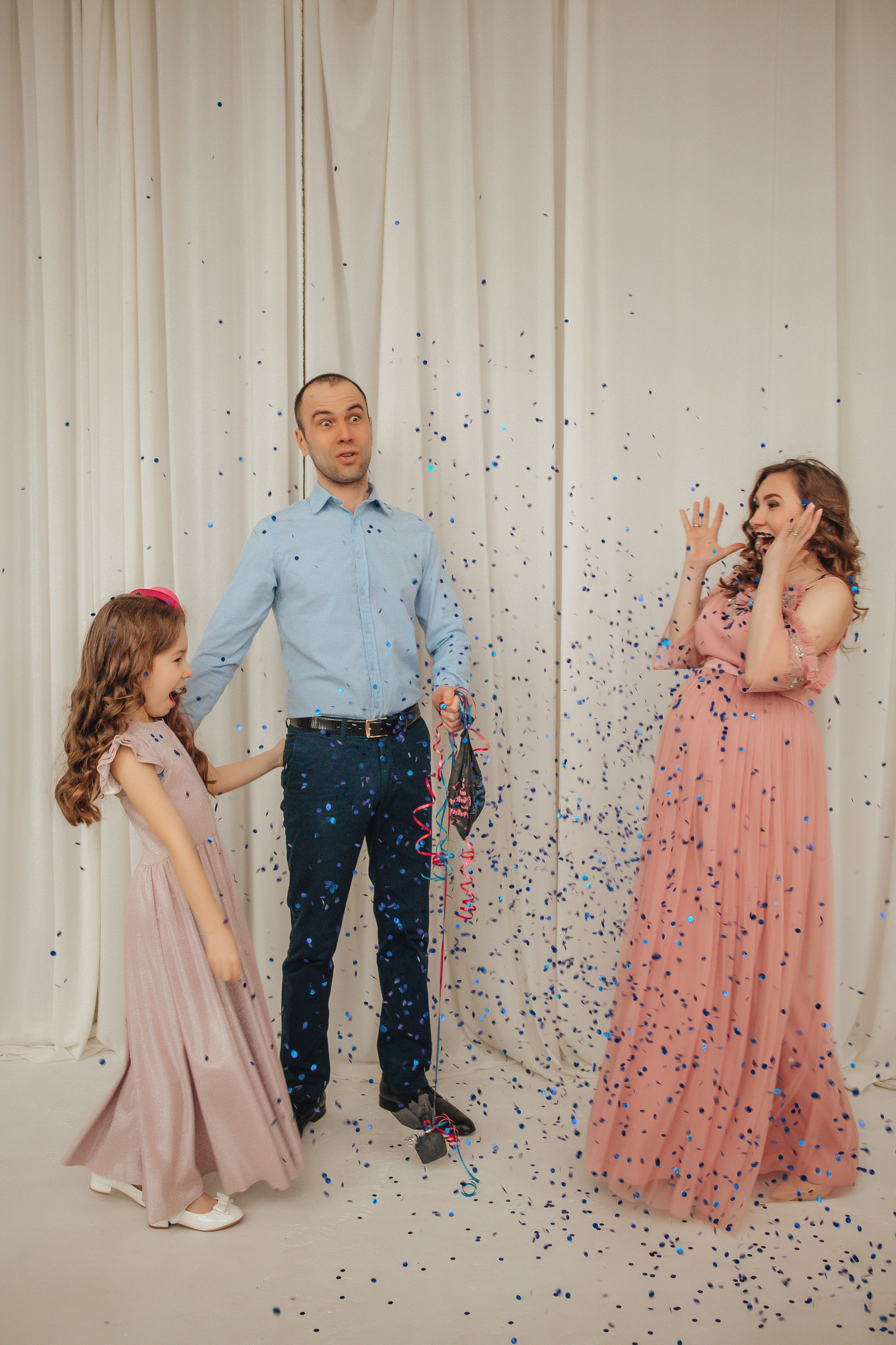 Мила ждет брата. Свадебный и семейный фотограф Пушкин Царское Село СПБ Питер Санкт-Петербург и Рязань Ольга Козлова