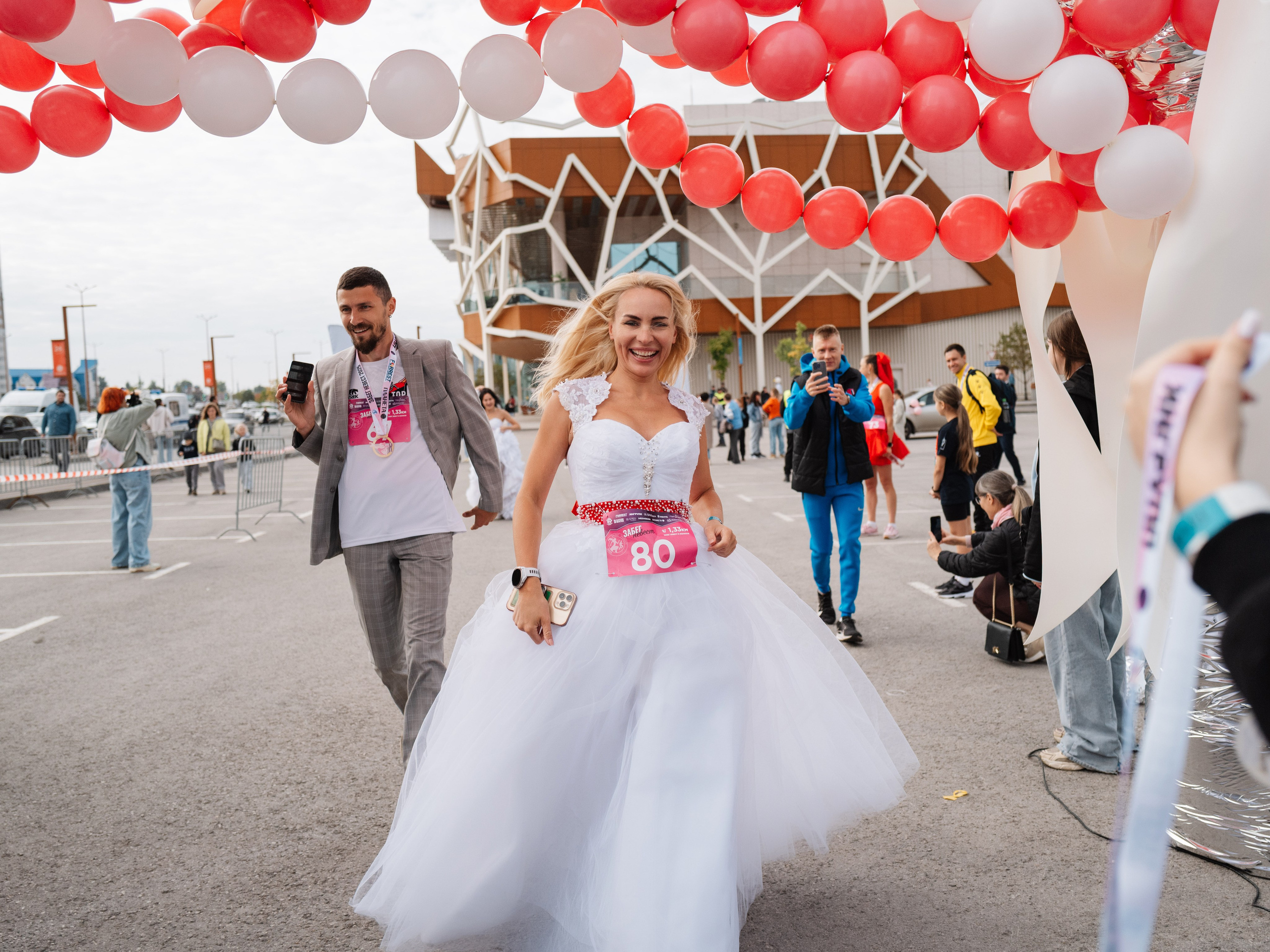 Забег невест. Фотограф Алексей Шрайбик