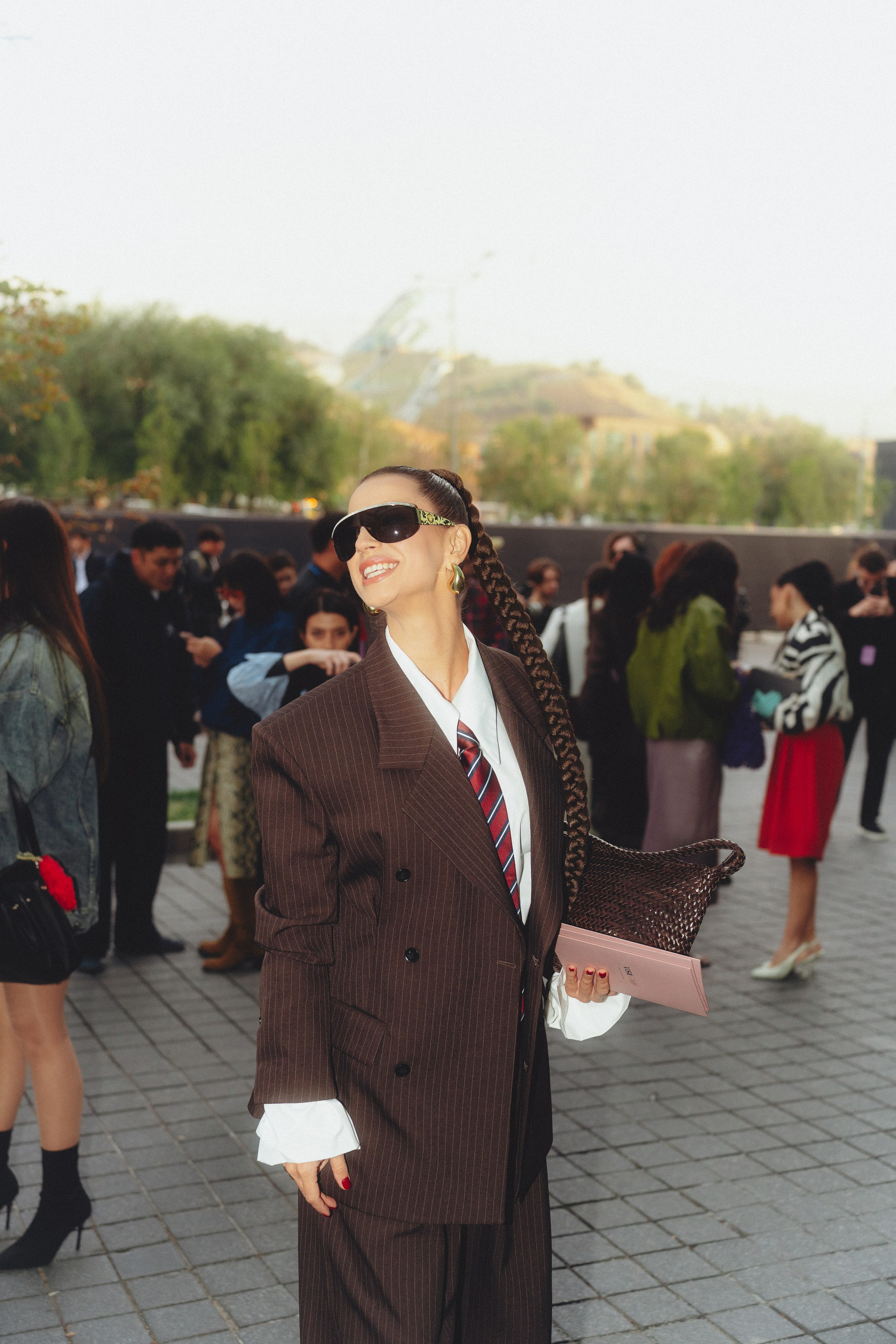 VISA FASHION WEEK ALMATY SS26 / STREET STYLE