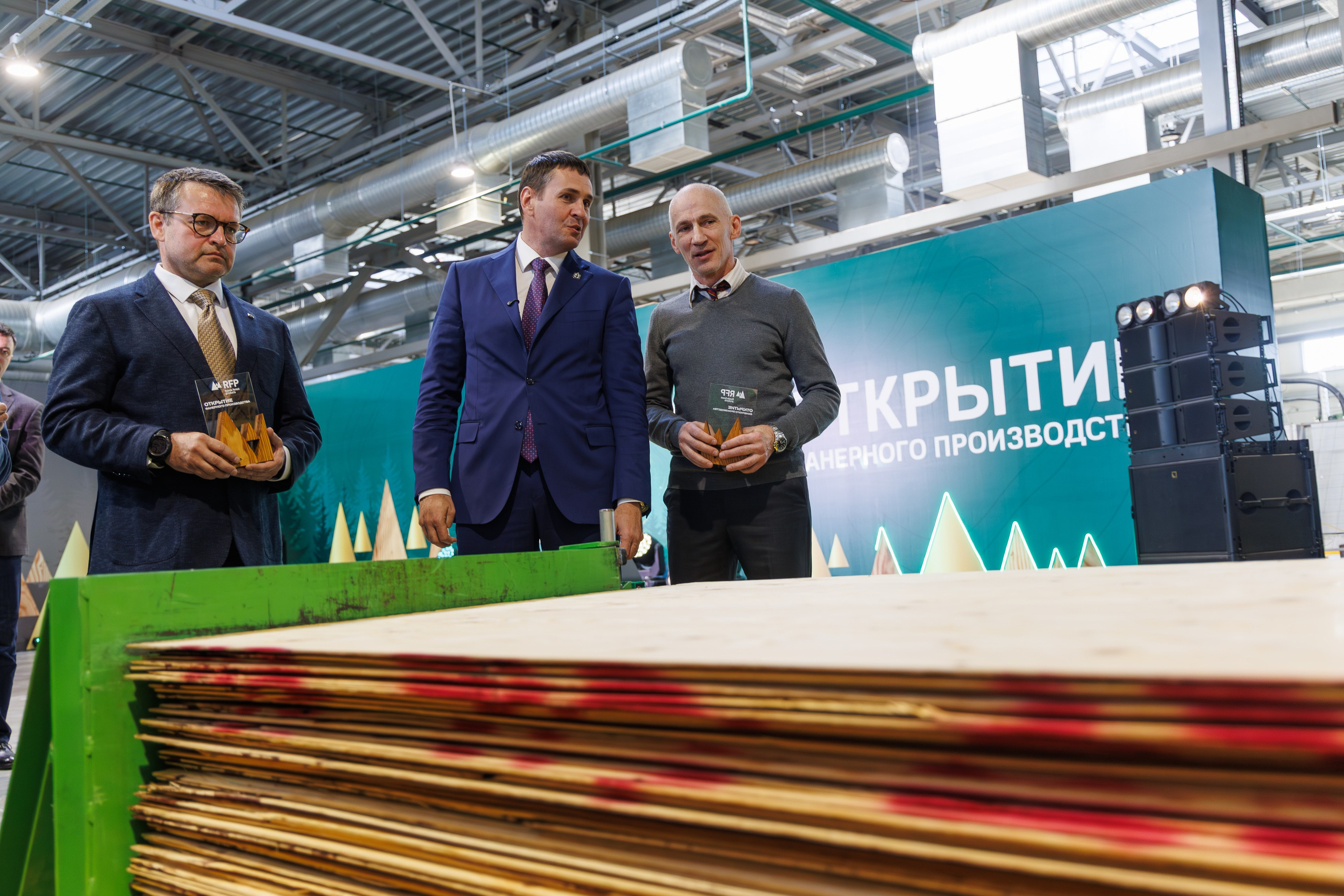 Репортаж. Фотограф Артем Суворов, репортажная, свадебная, студийная, контент фотография в Комсомольске-на-Амуре, Хабаровский край