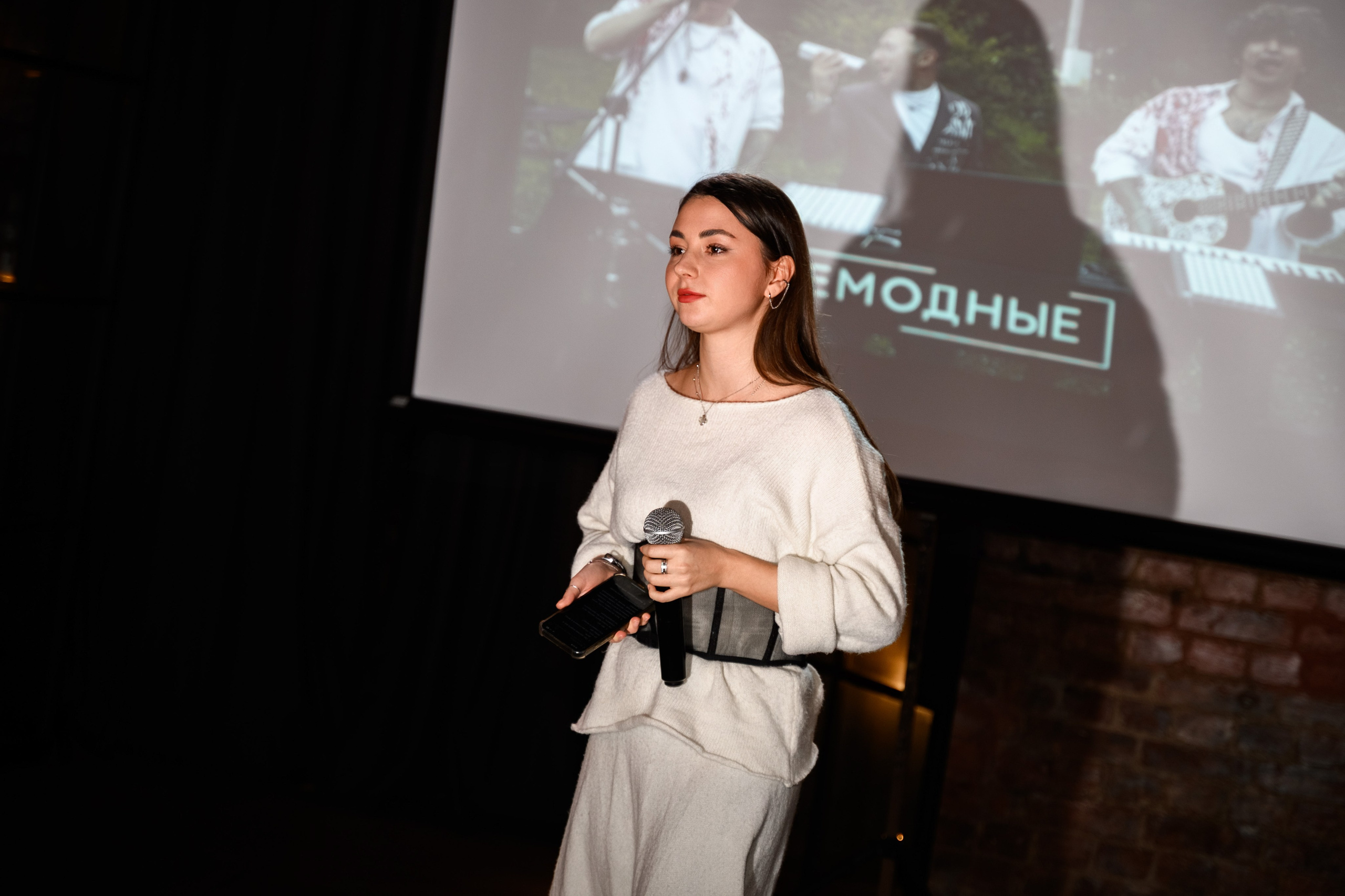 Вера Каренина… Мастер Класс. Банкетный Зал КАЗНА. Фотограф Алексей Лукин. Свадьба, мероприятие, корпоратив, юбилей, фотосессия, портрет. Фотосъёмка в Санкт-Петербурге. Ретушь фотографий