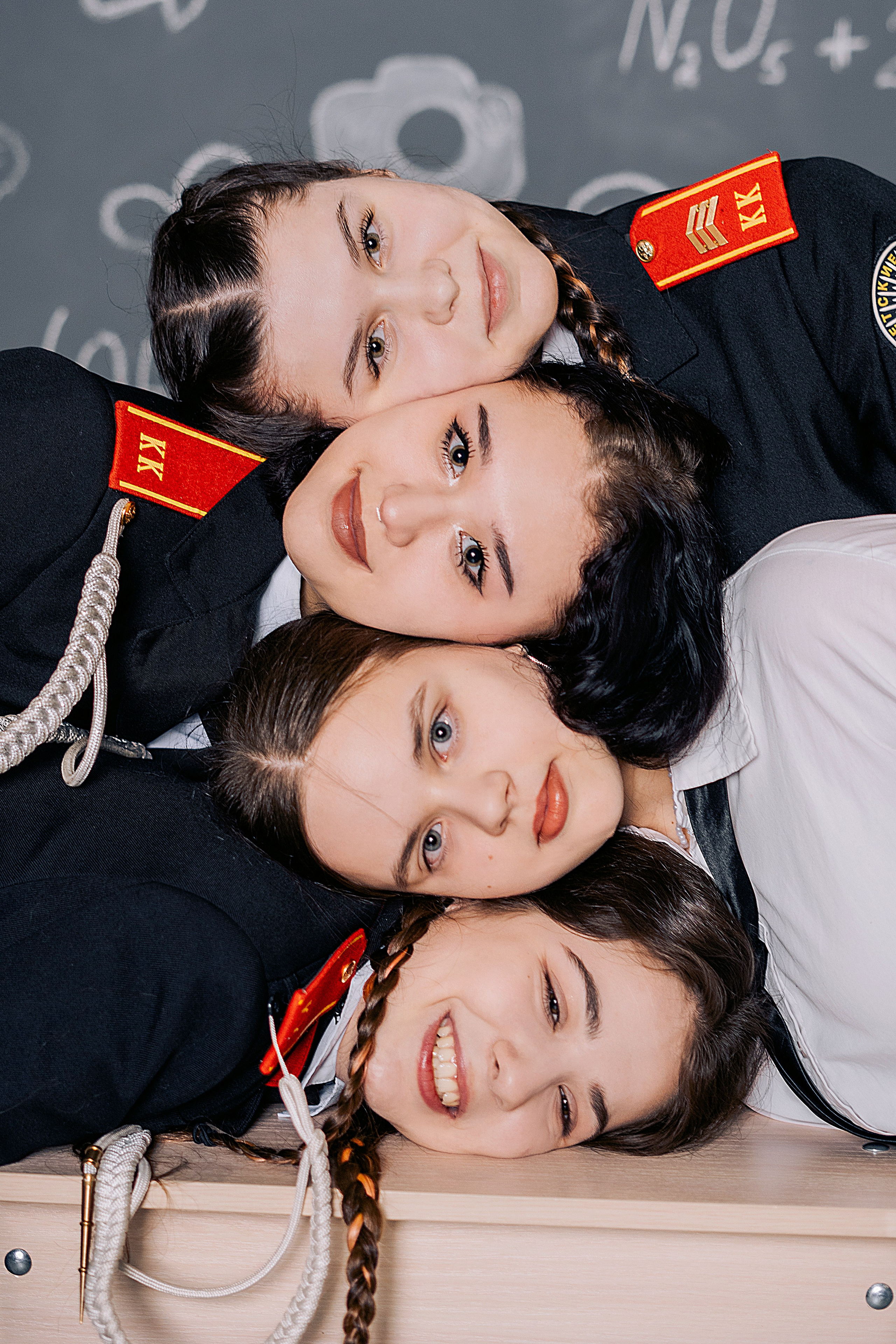 Групповые портреты. Школьный фотограф в Челябинске. Выпускные фотоальбомы