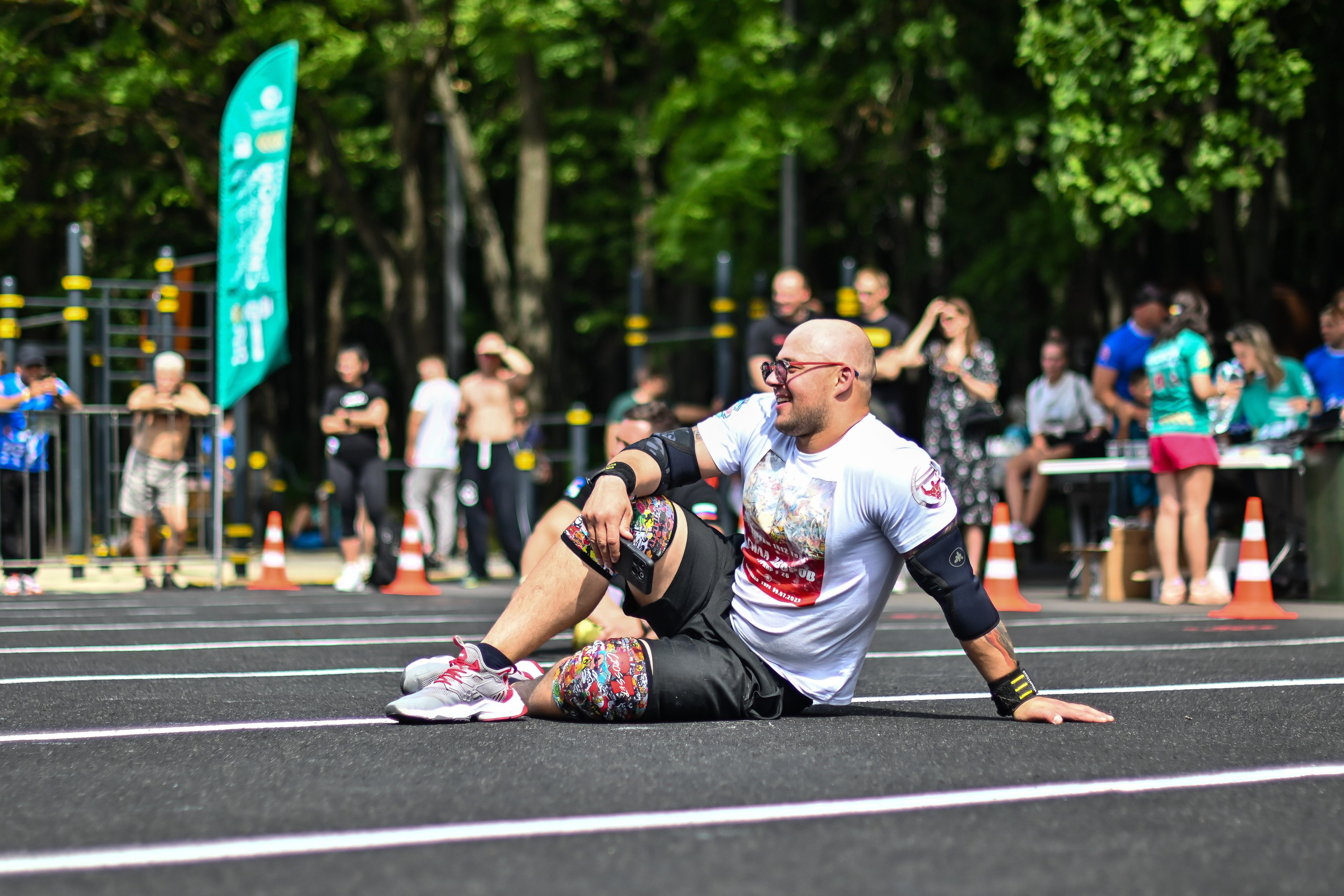 СТРОНГ. Фотограф для бизнесконтента, репортажей и семейного альбома в Москве