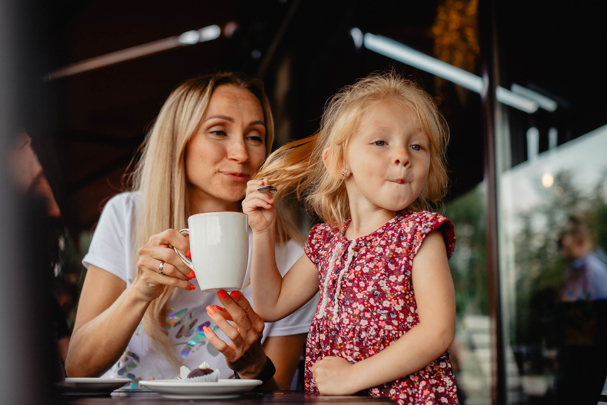 Кафе. Лариса Богомолова. Фотограф. Видеограф. Болгария