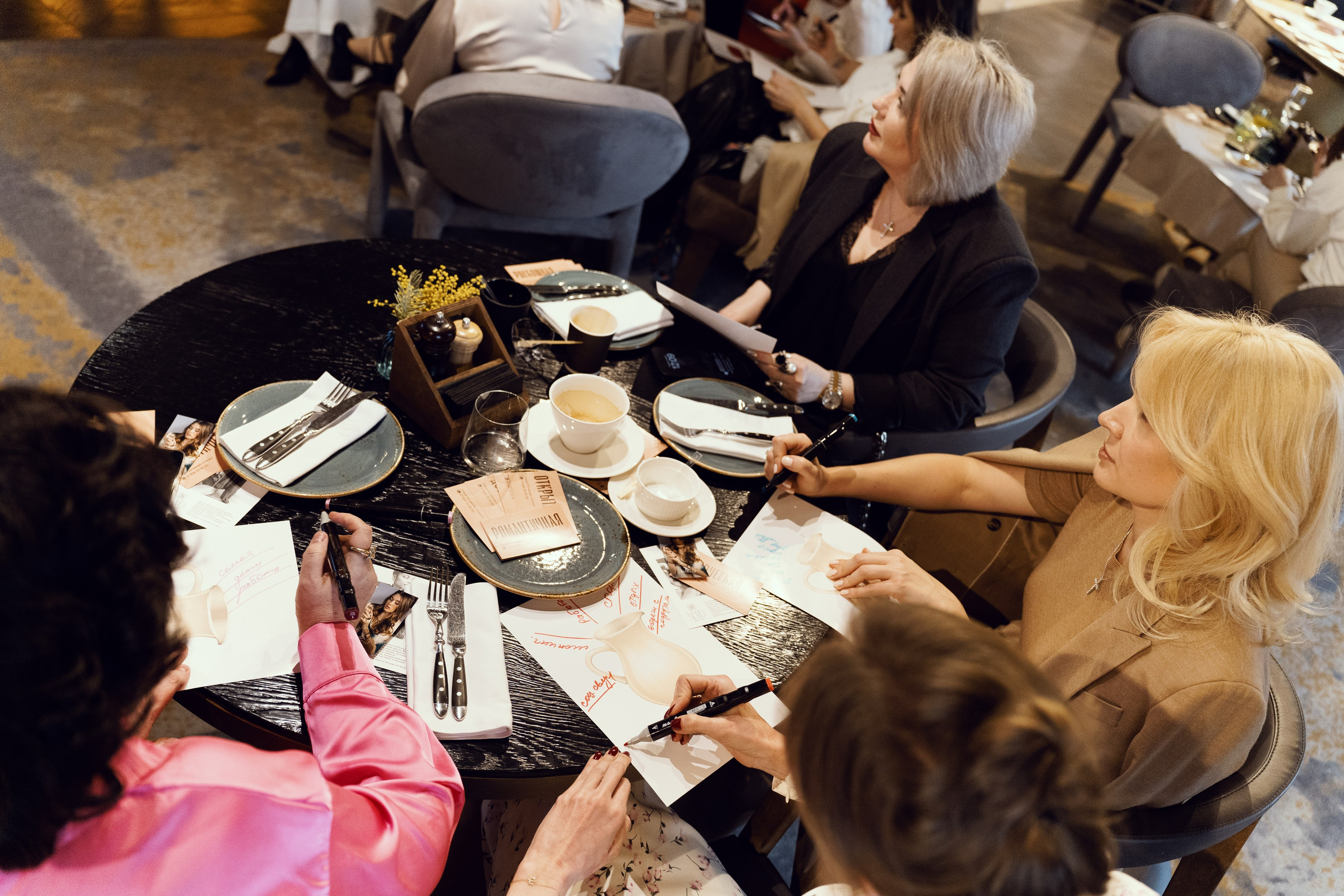 СБЕР 8 марта. ФОТОГРАФ ИВАН СЕЛИВАНОВ