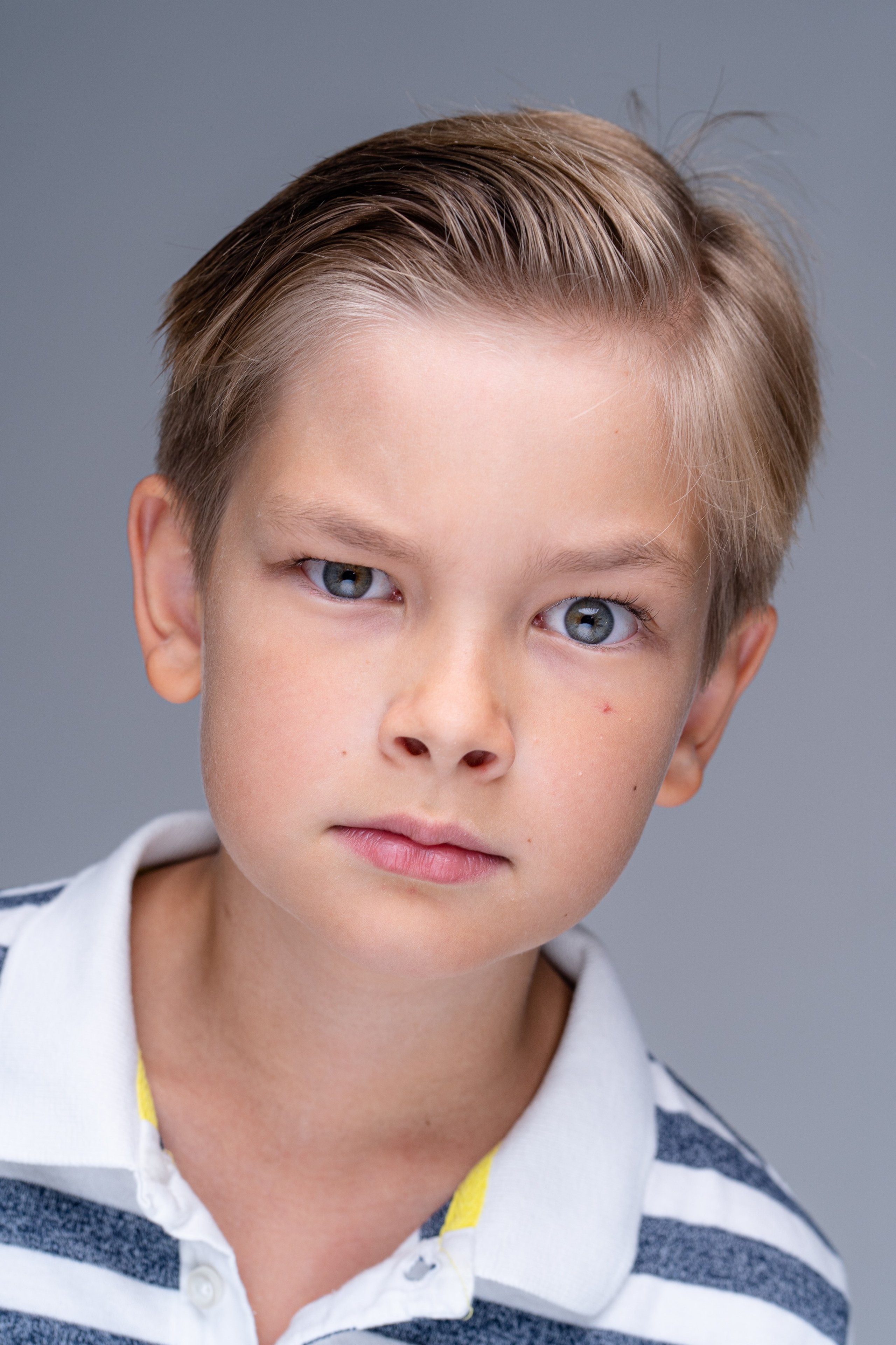 ЯРОМИР. Портретный фотограф. Актёрское портфолио