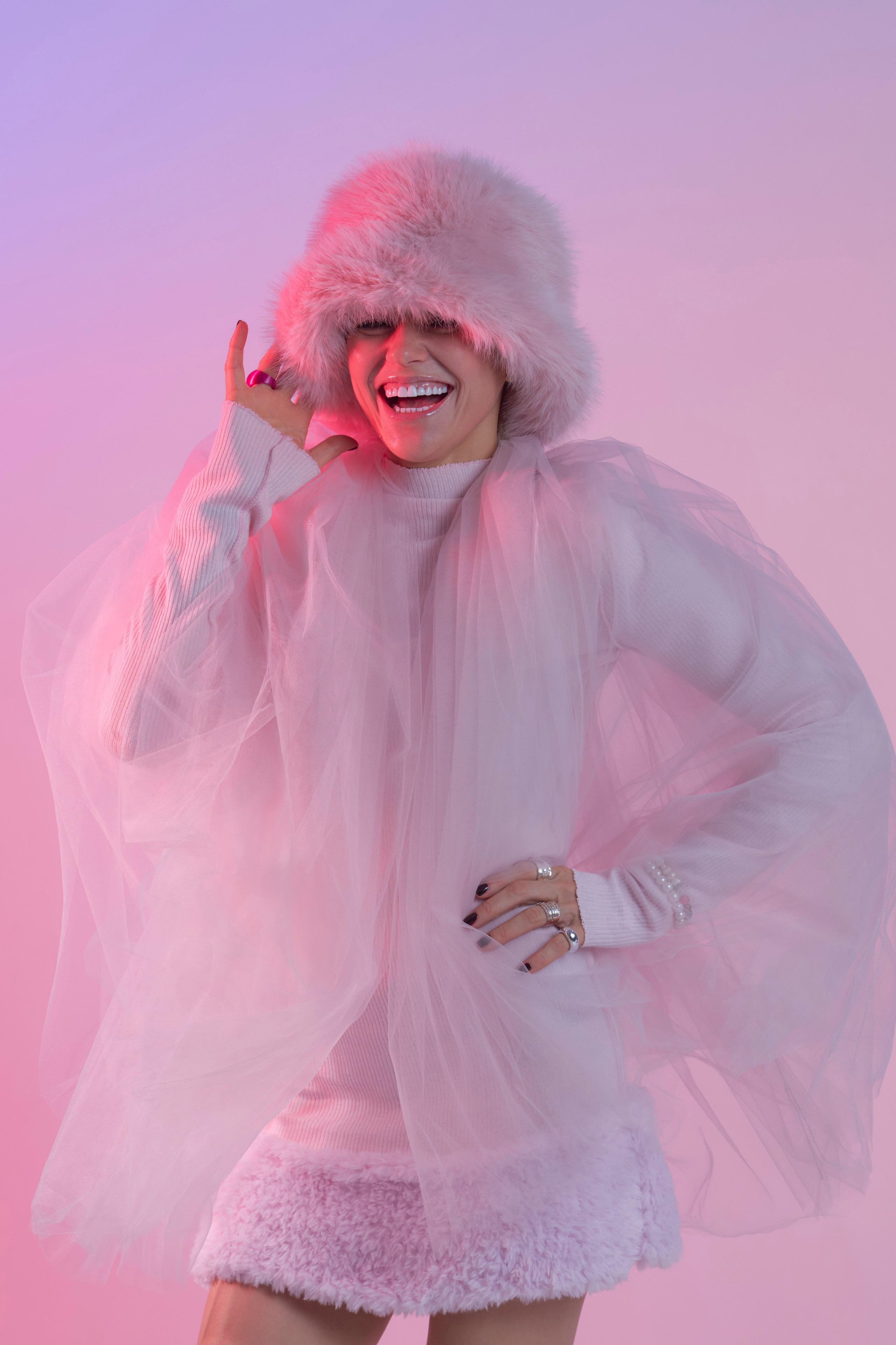 Фотосессия в студии с цветным светом. Анна Потявина. Фотограф Москва