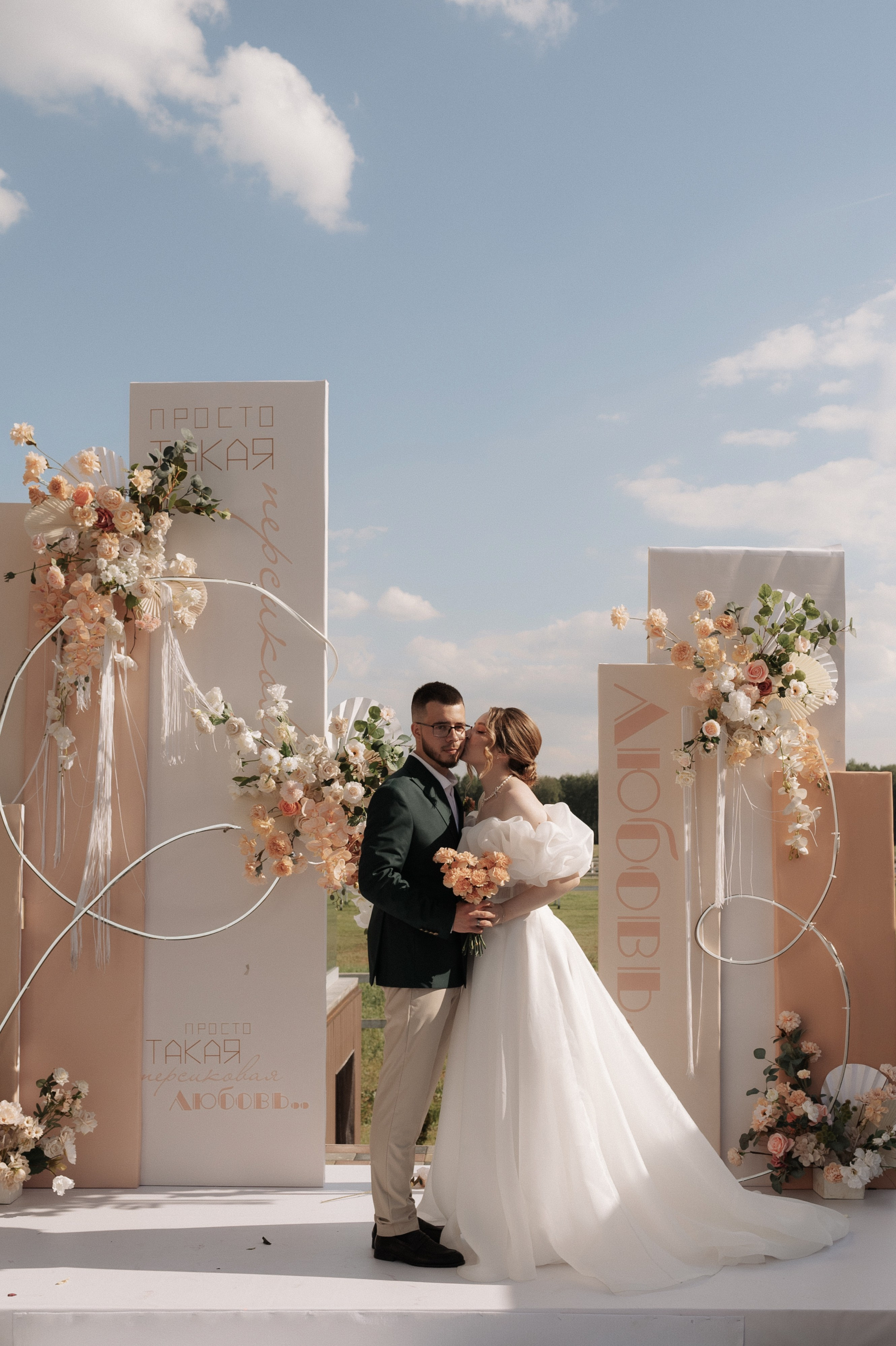 Свадебное торжество в ресторане «За Поводом». Ярослава Ерина — свадебный фотограф в Москве