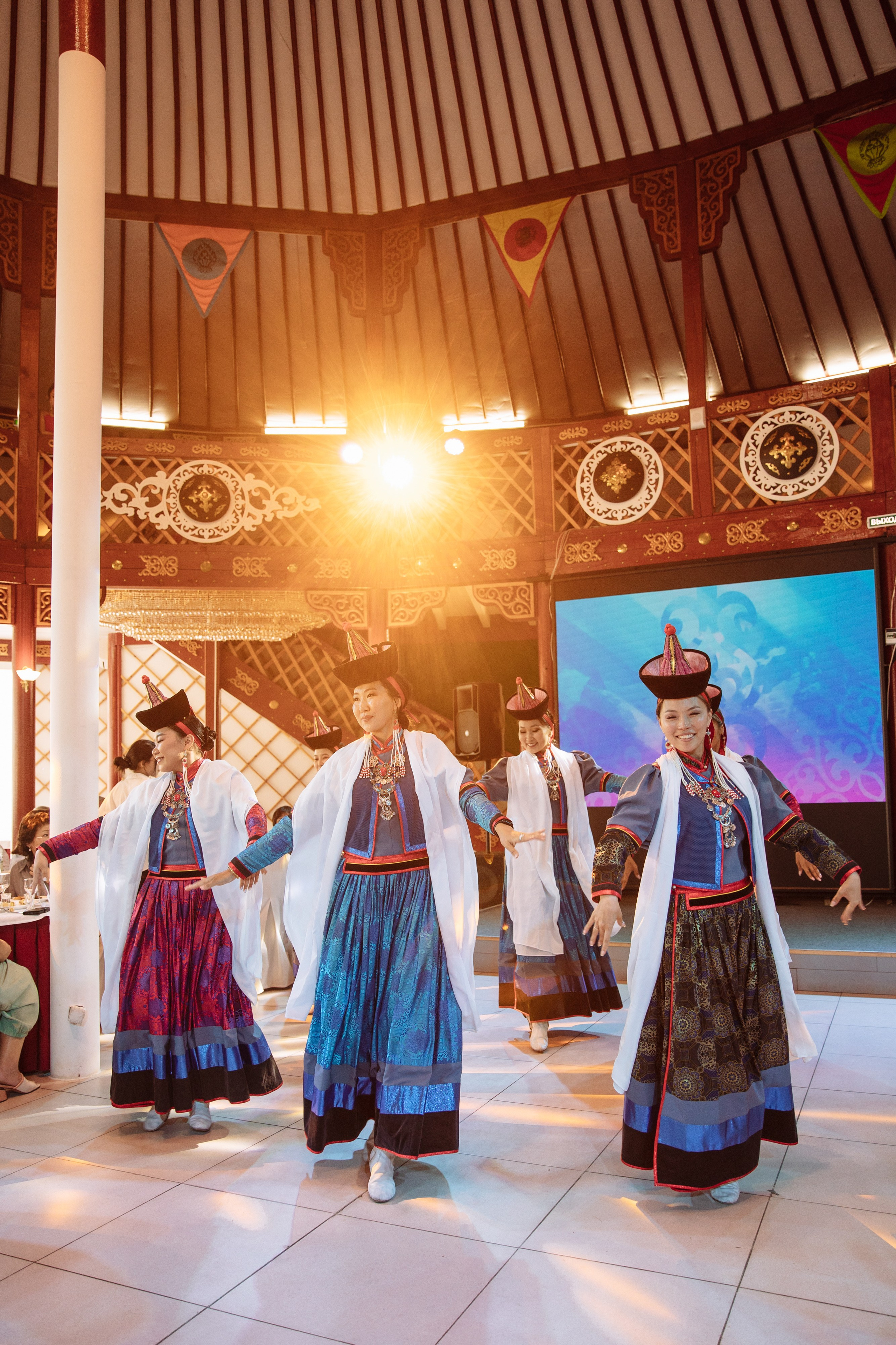 Александр и Сарана. Свадебный и семейный фотограф в Улан-Удэ