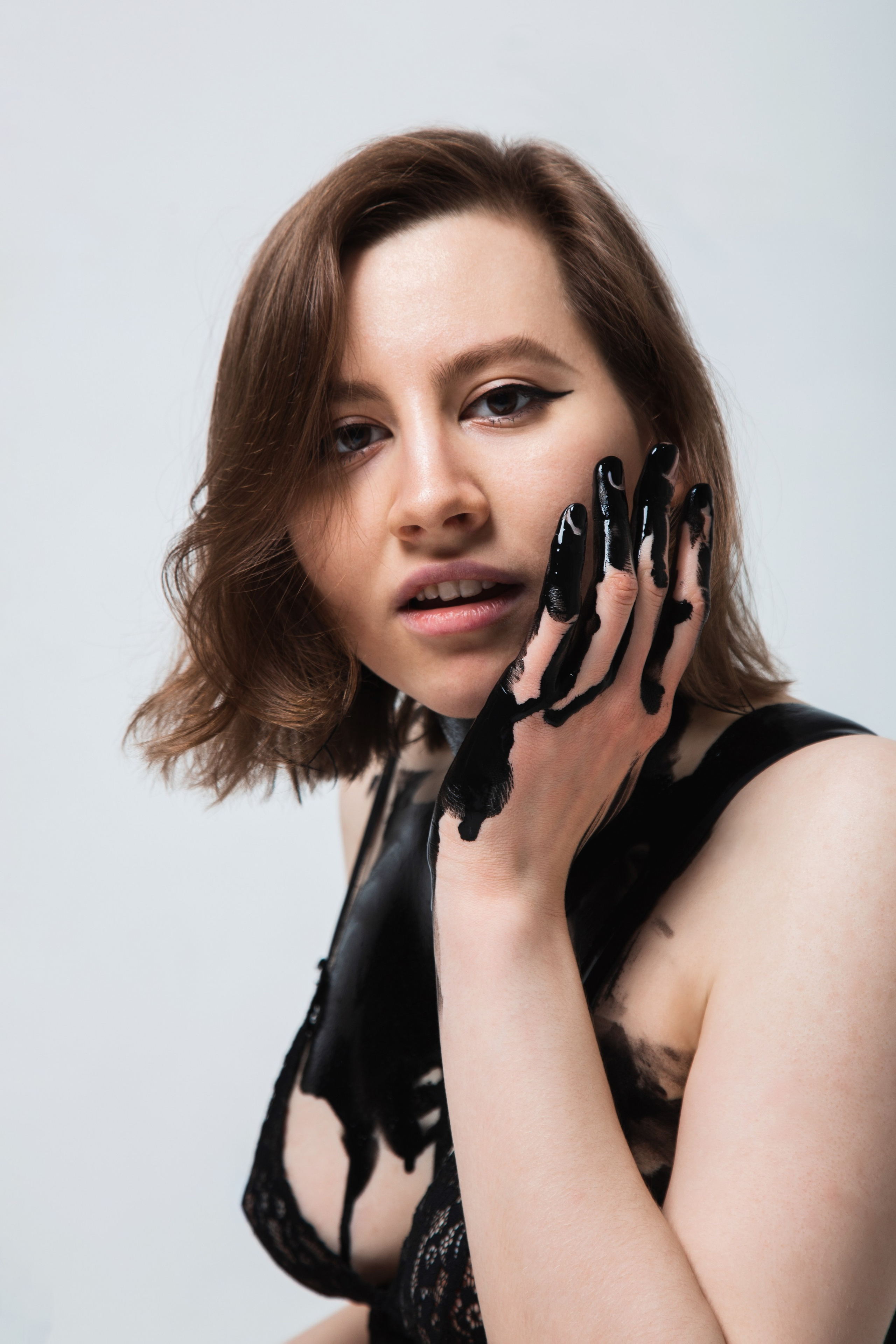 Люба. Паша Страхов — фотограф