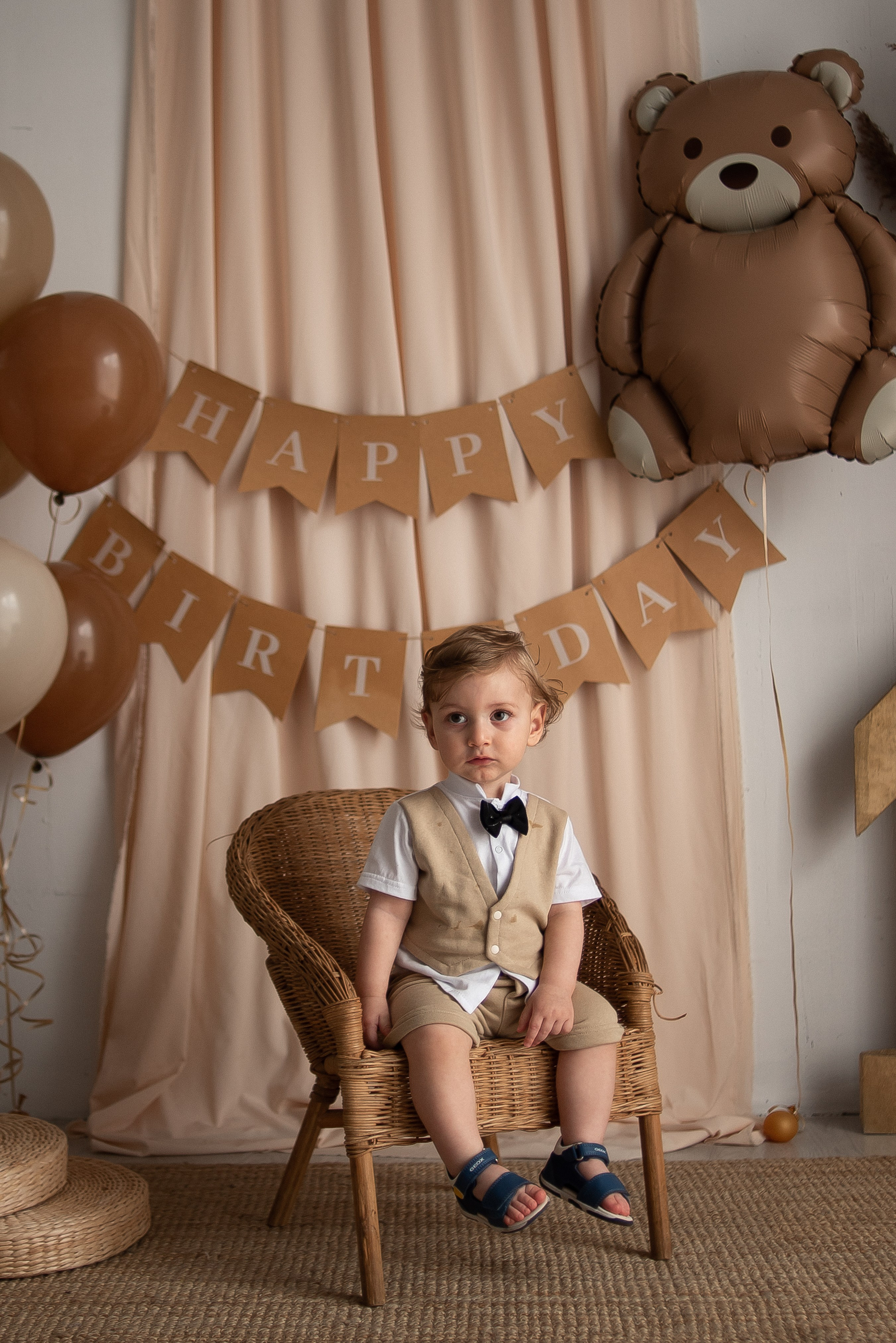 Ани и Артурчик. Главная