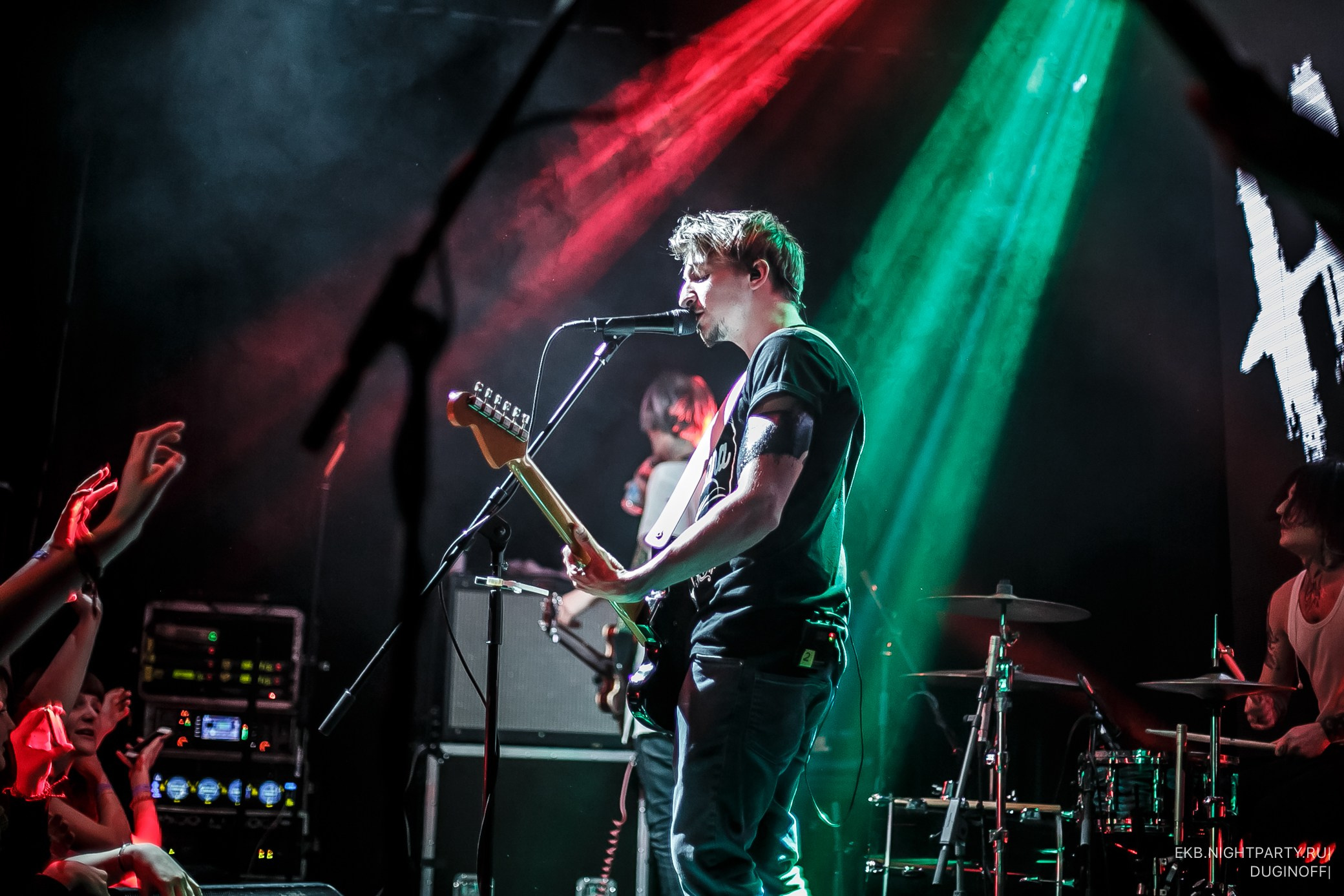 НЕРВЫ Концерт. Профессиональный фотограф Дугинов Николай | Екатеринбург