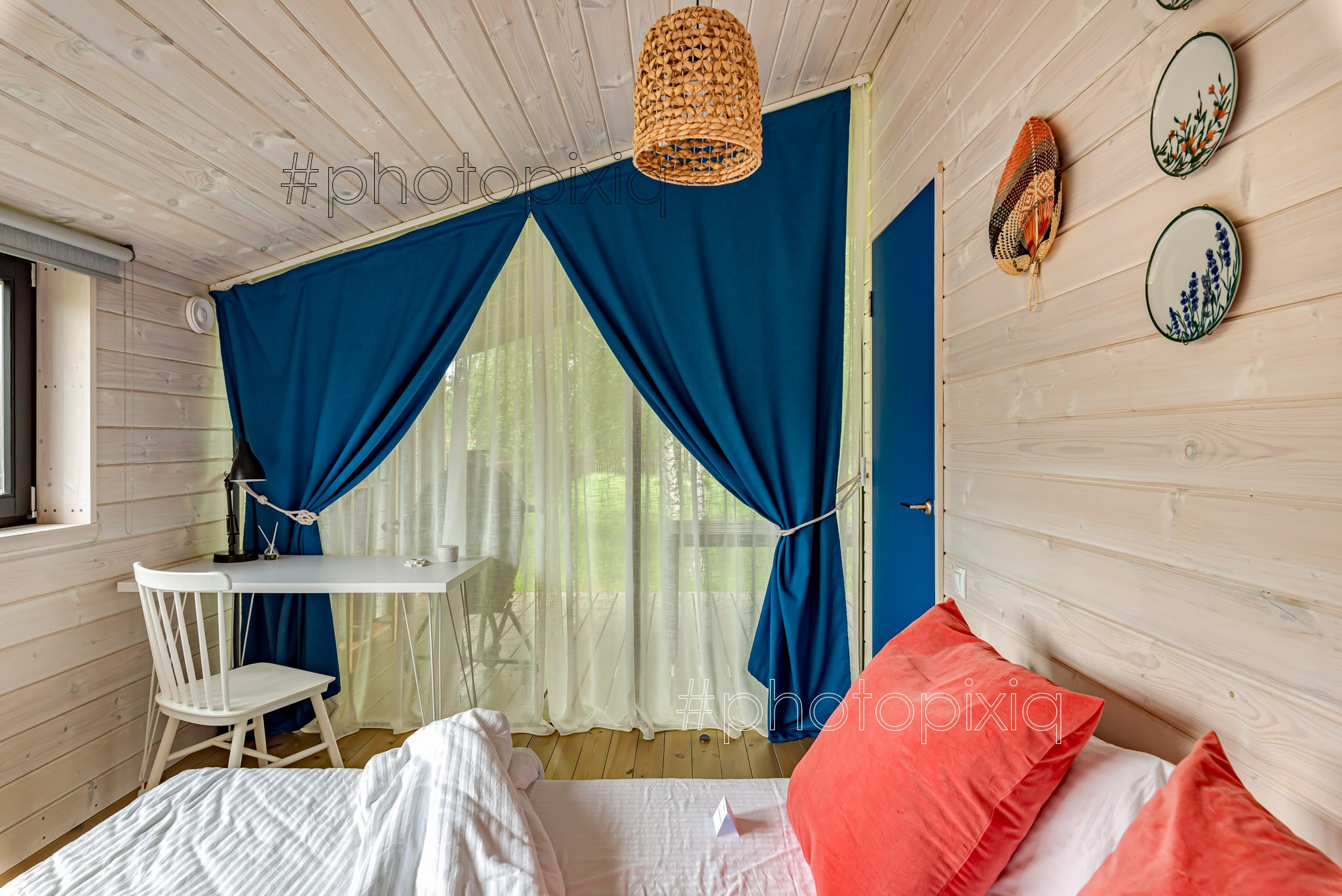 Съёмка загородного дома на Оке для аренды. Интерьерная съёмка и виртуальные туры — Интерьерный фотограф Кузнецов Сергей (photopixiq)