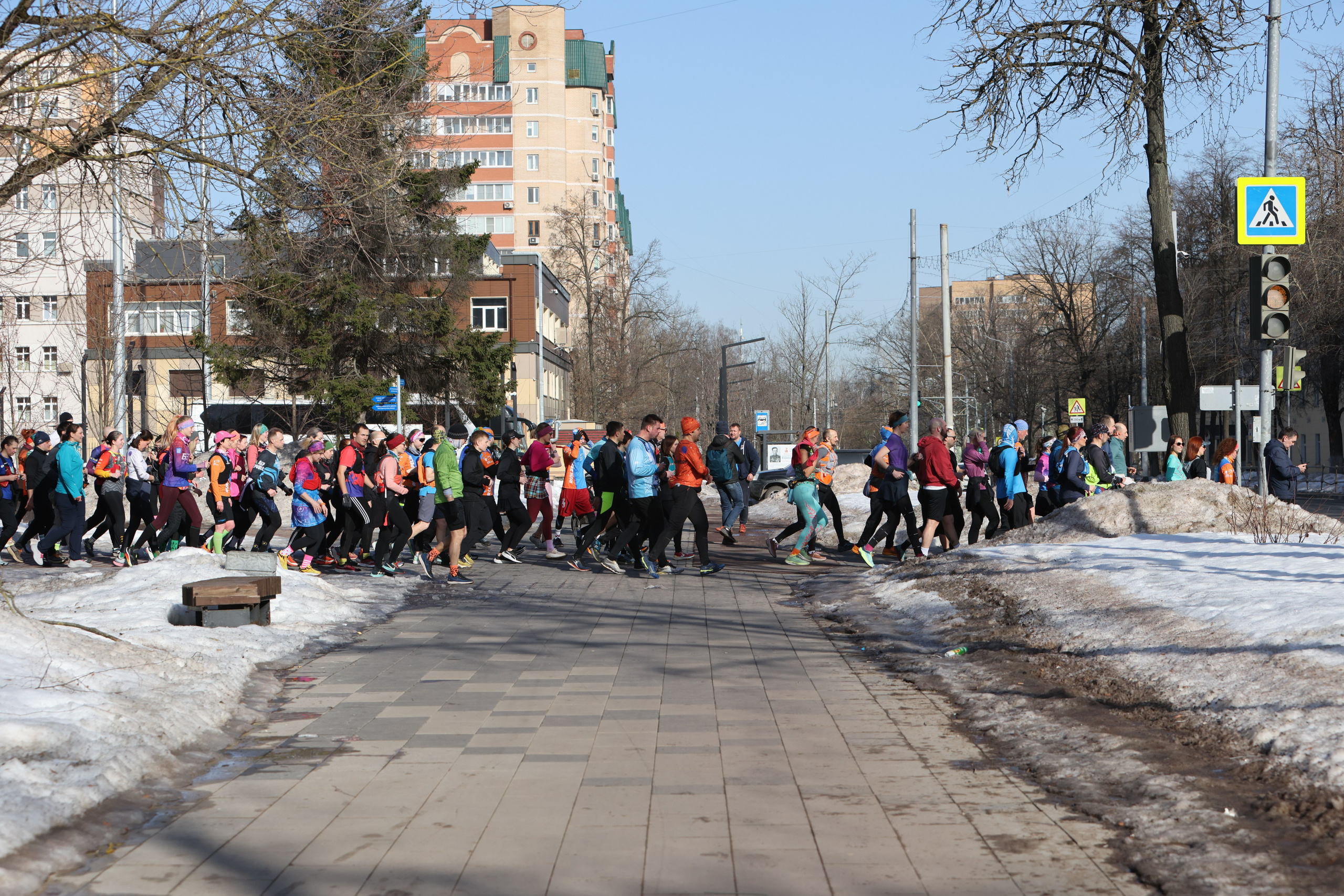 Марафон у дома, Долгопрудный, 15.03.26. Фотограф Сергей Ловкий