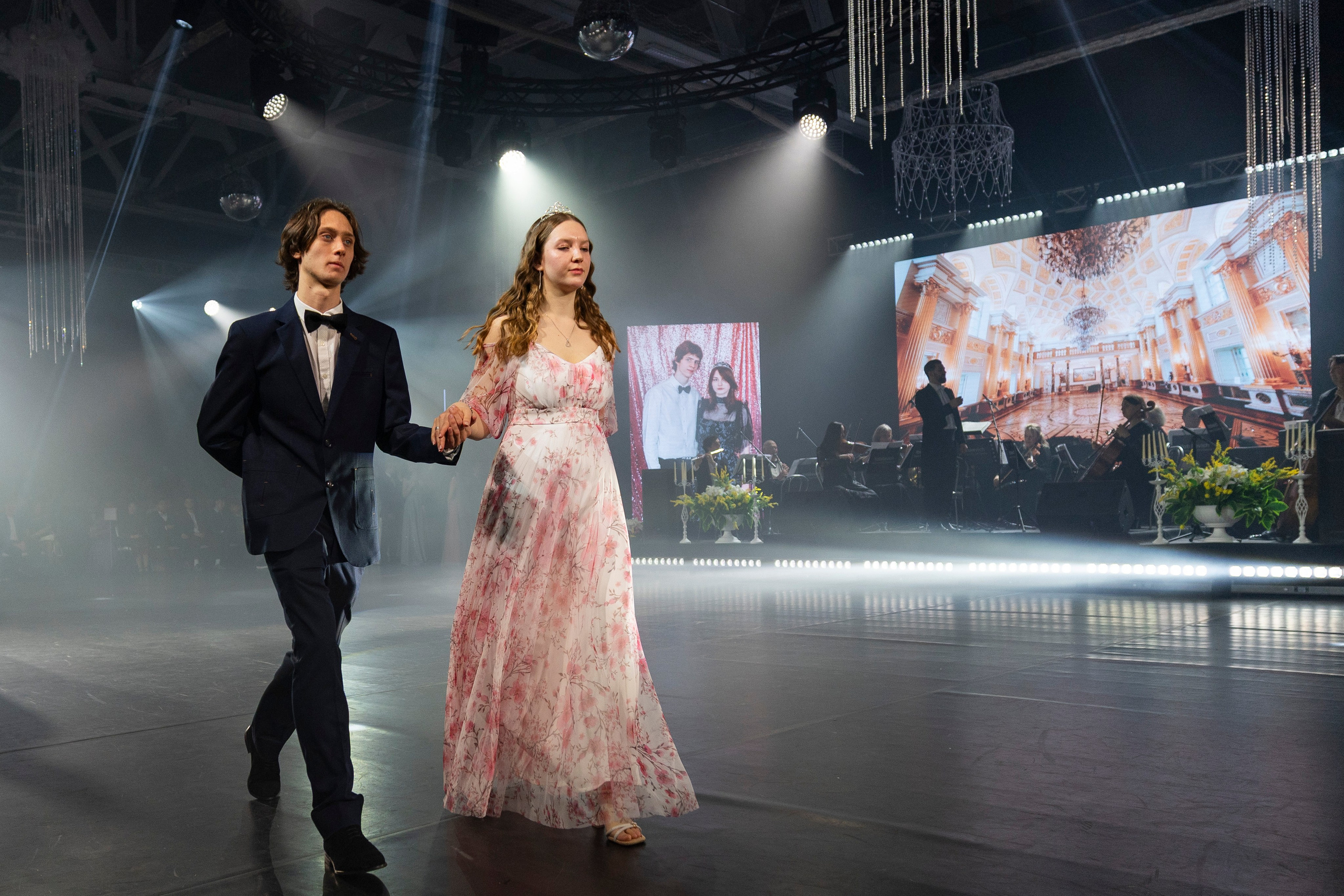 Бал Куркино. Фотограф Сергей Ловкий