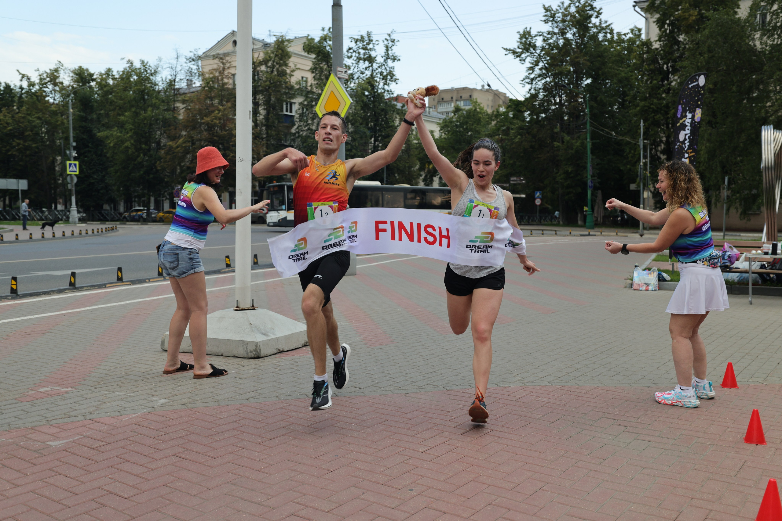 Эстафета «Игрушки», 13.07.25. Фотограф Сергей Ловкий