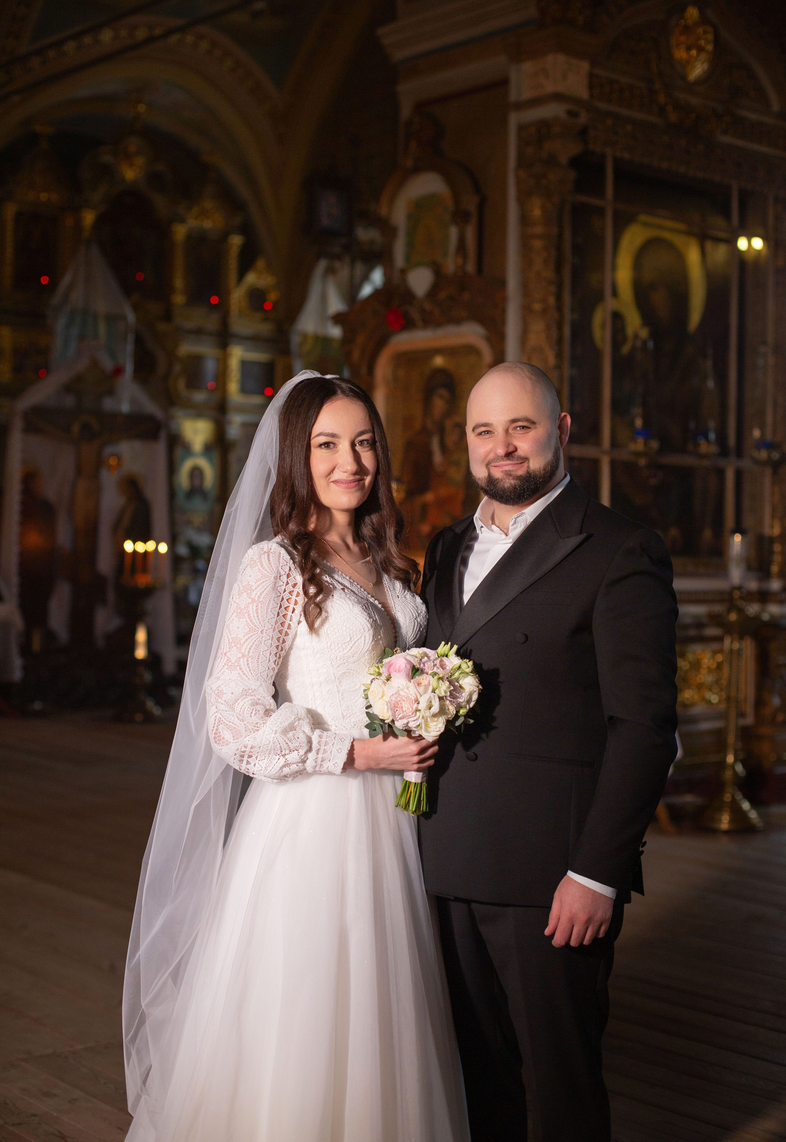 Венчание Дмитрий и Елена Воскресенский храм. Семейный и детский фотограф Анна Петракова