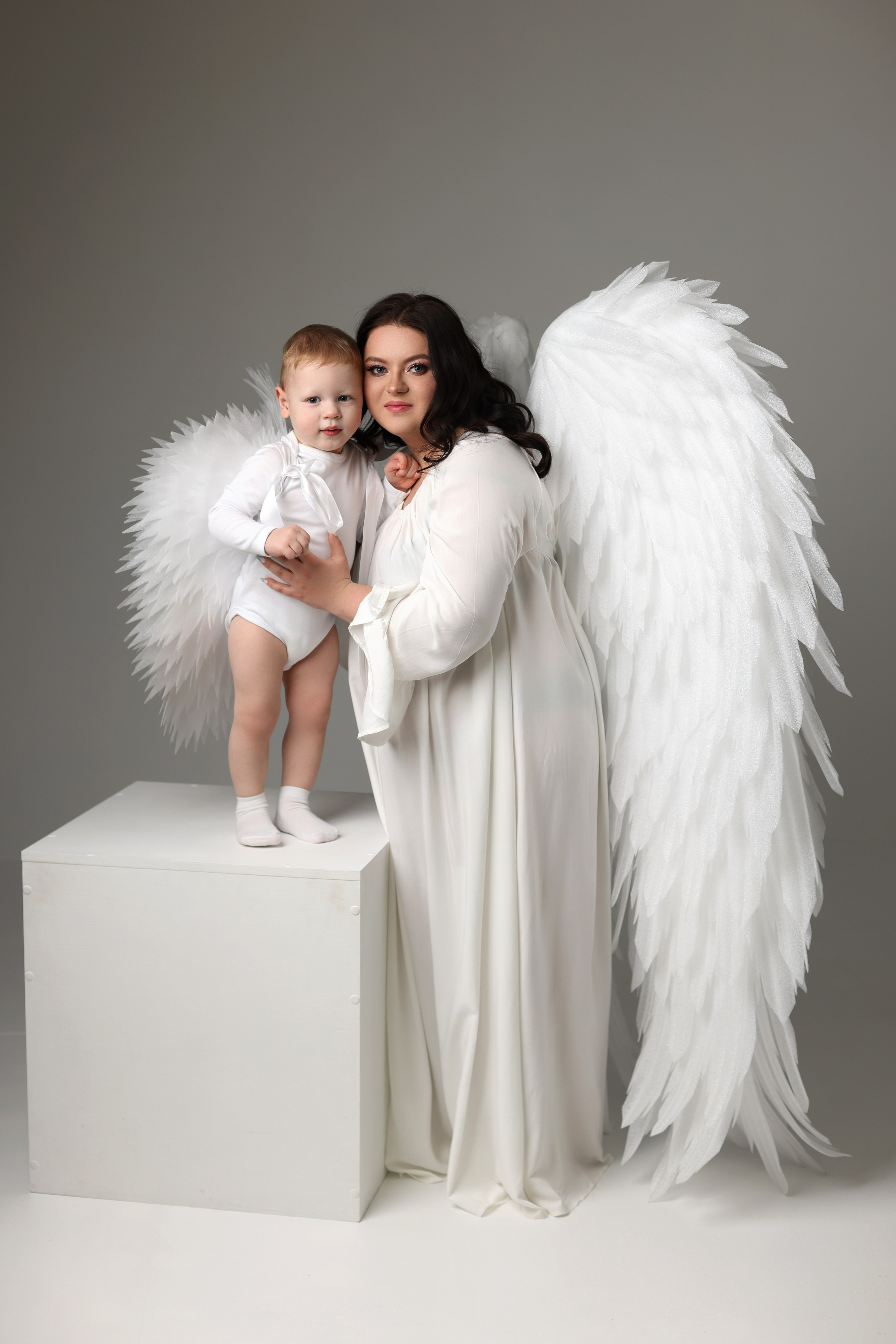 Мама и малыш. Фотограф новорожденных в Рязани  Юлия Блу