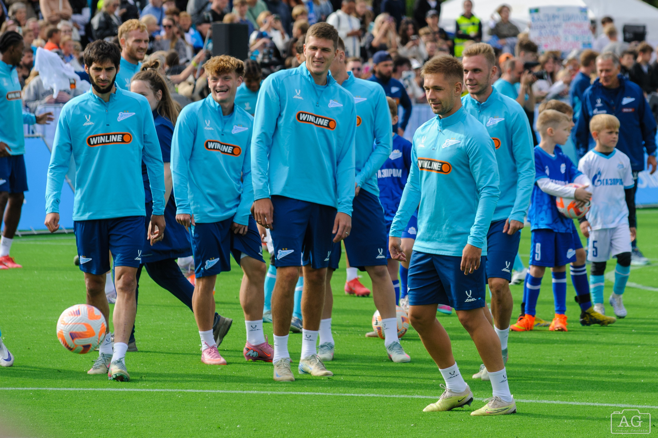 Открытая тренировка ФК «Зенит». Алексей Горчаков. Фотограф на ваш праздник