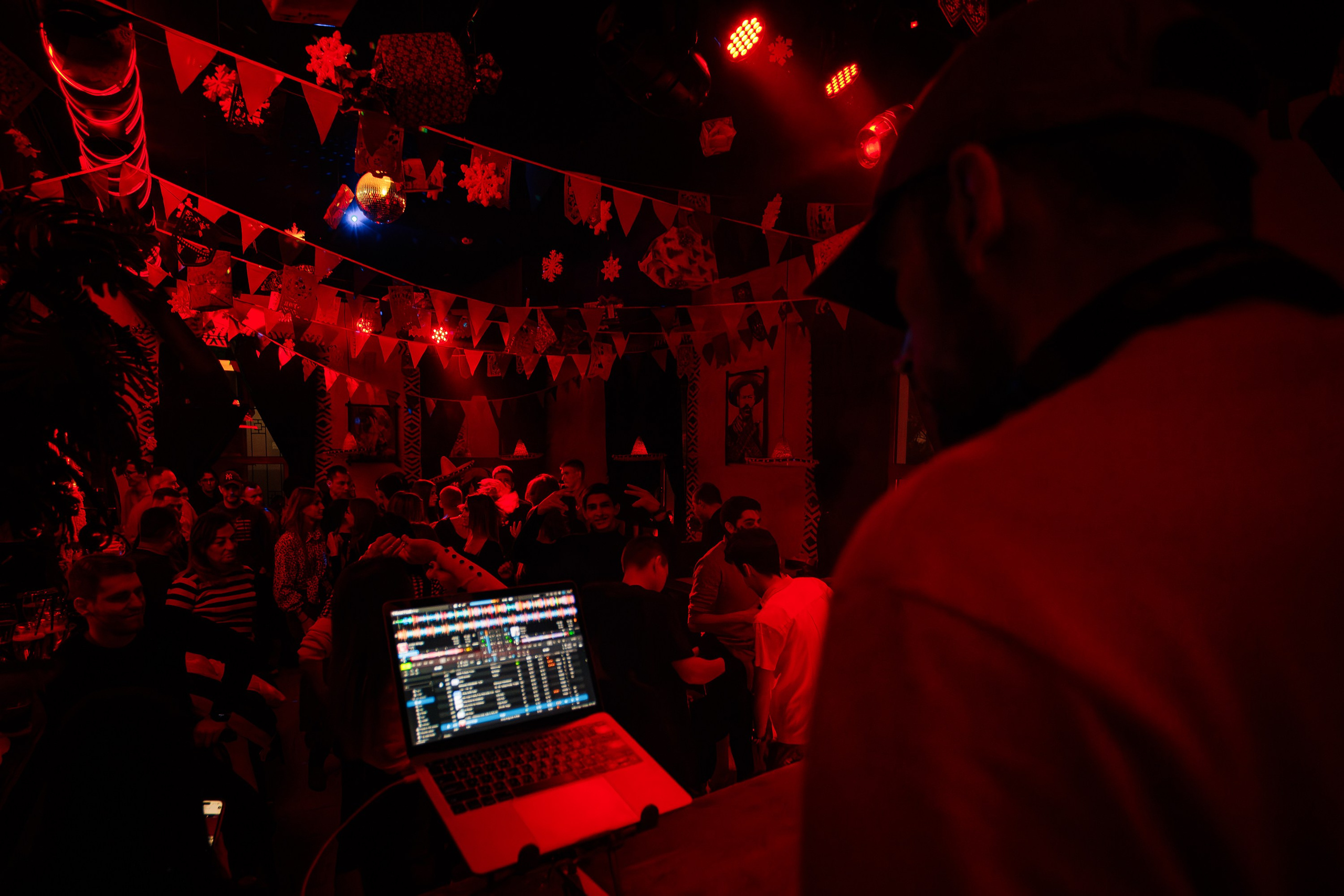 День студента_El Pastor_Симферополь_25.01.2025. Аминов Руслан | Фотограф