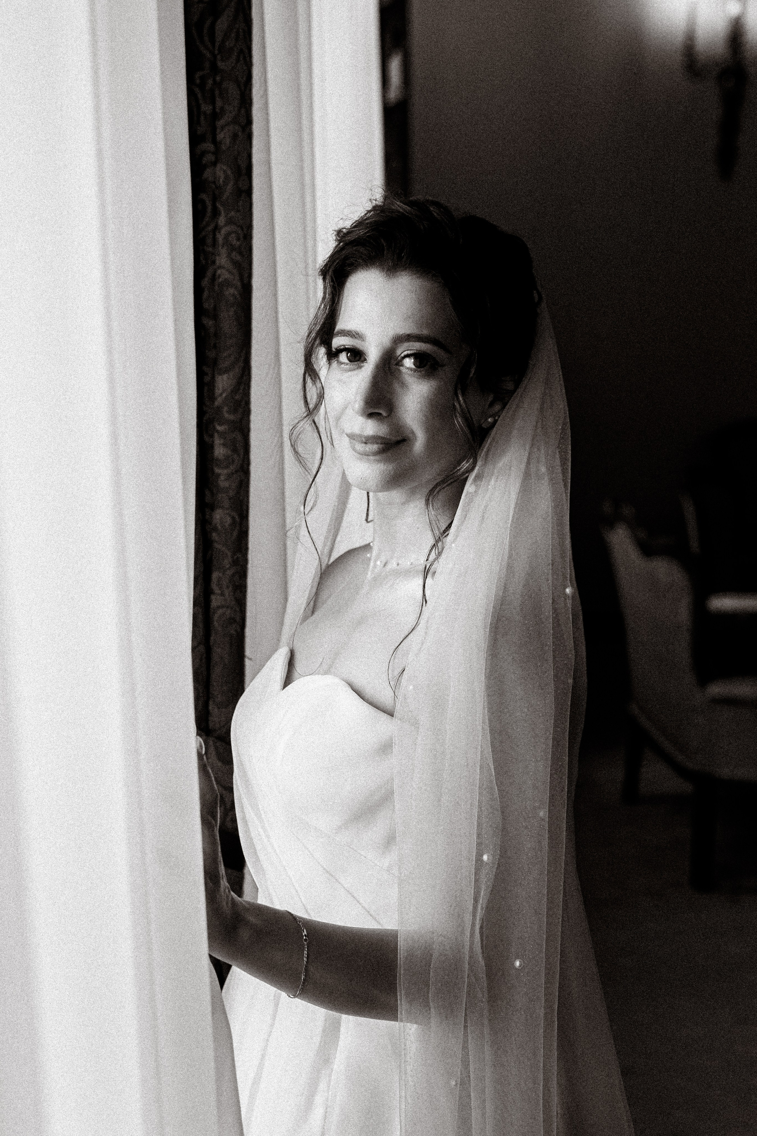 Сергей и Ани во Дворце бракосочетания № 2. Professional photoartist in St. Petersburg (wedding, reportage, portrait, model book, love story) Alexander Shvedov