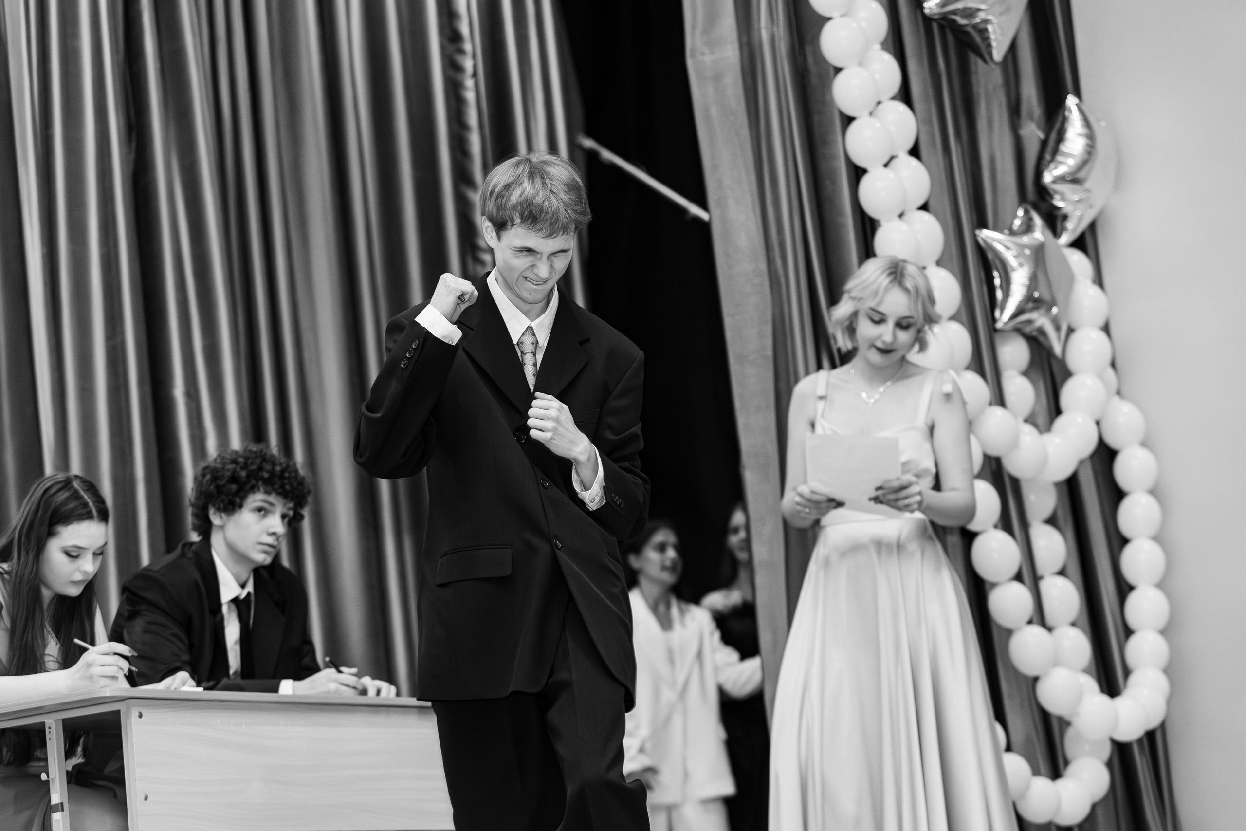 Выпускной 2025. Репортажный фотограф Минск ❘ Костецкий Илья ❘ Беларусь