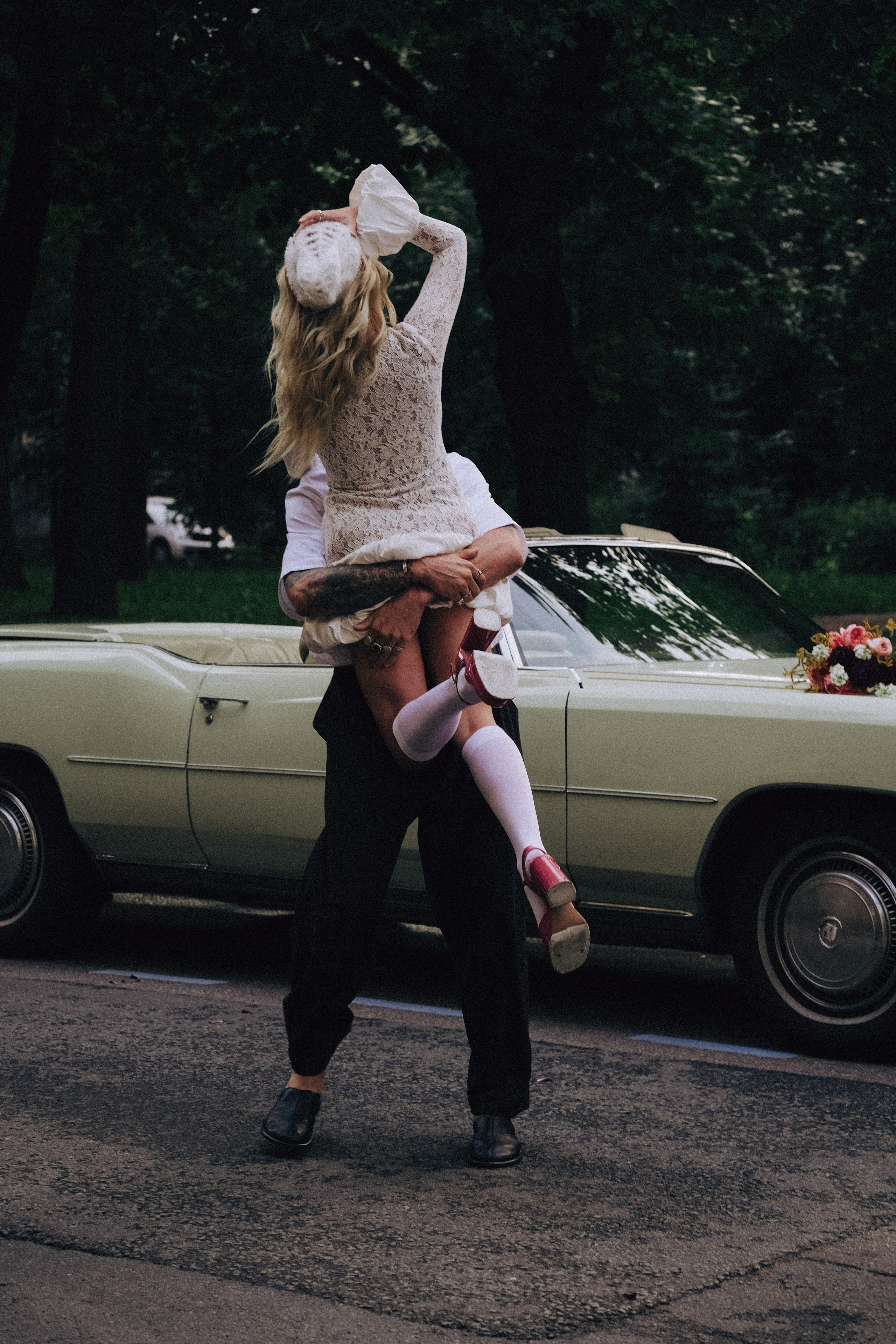 СВАДЕБНАЯ СЬЕМКА С КАБРИОЛЕТОМ В САНТК-ПЕТЕРБУРГЕ НА ПЕТРОГРАДКЕ В ОТЕЛЕ ПАНОРАМИКА. Профессиональный фотограф, Санкт-Петербург — Виктория Богомолова