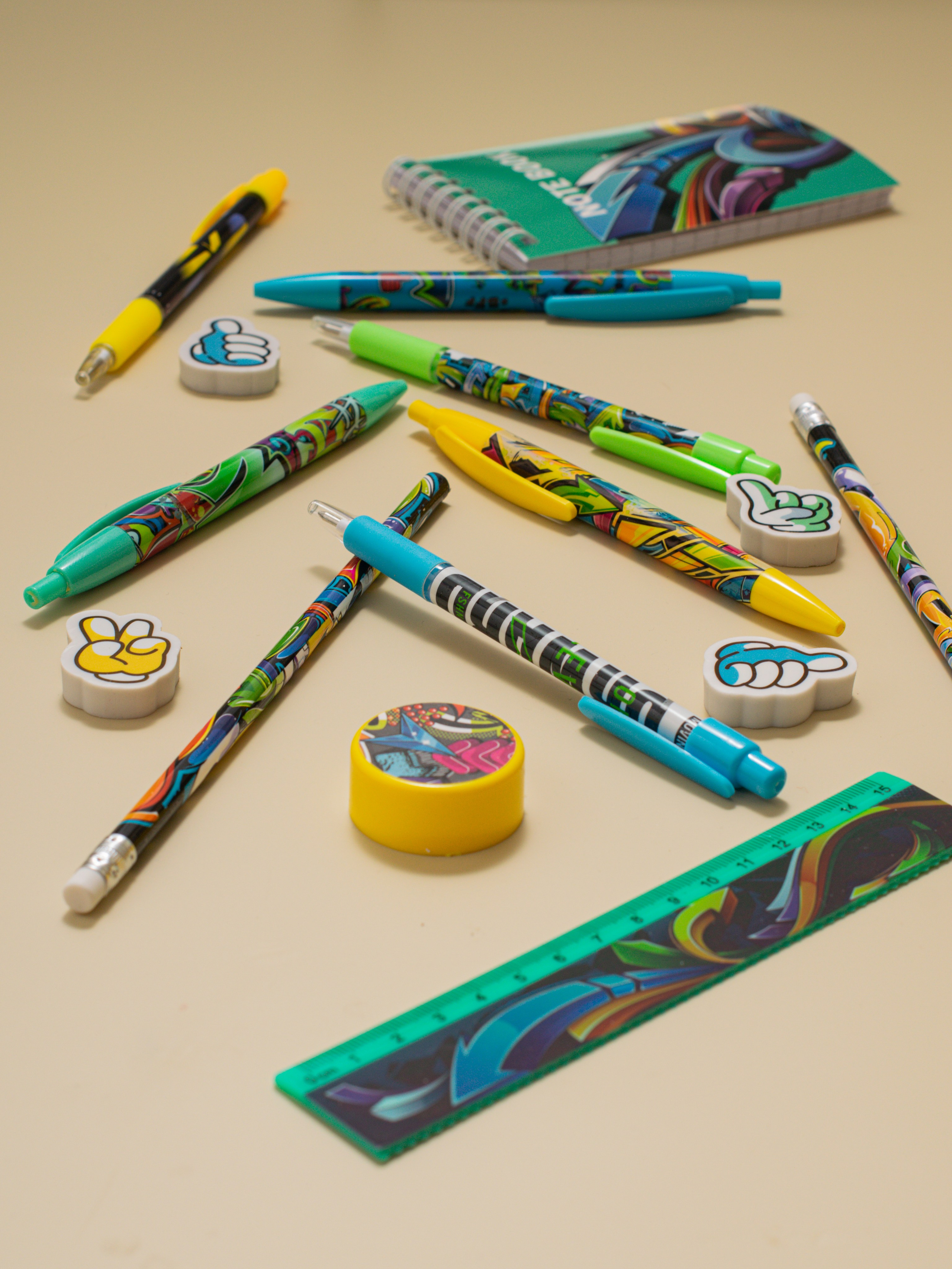 СЪЁМКА ТОВАРОВ ДЛЯ РИСОВАНИЯ. СЪЁМКА КАНЦЕЛЯРИИ и НАСТОЛЬНЫХ ИГР. Светлана Афромеева. Предметный фотограф. Волгоград