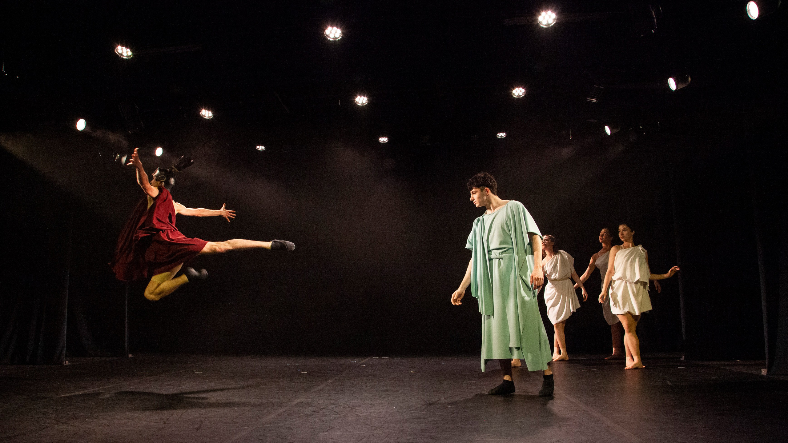 Театральная фотография. Фотограф Лазарина Кучменова