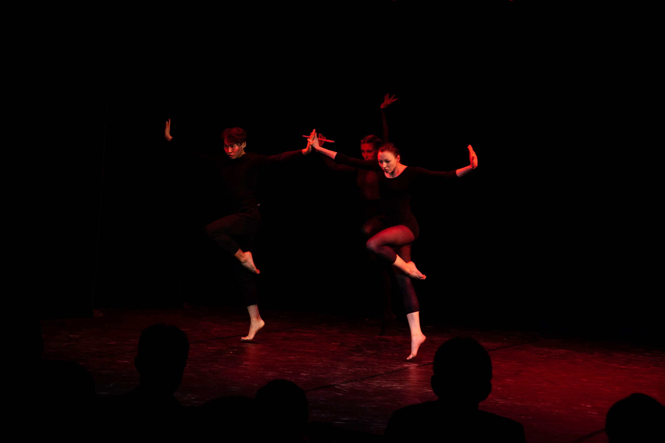 Театральная фотография. Фотограф Лазарина Кучменова